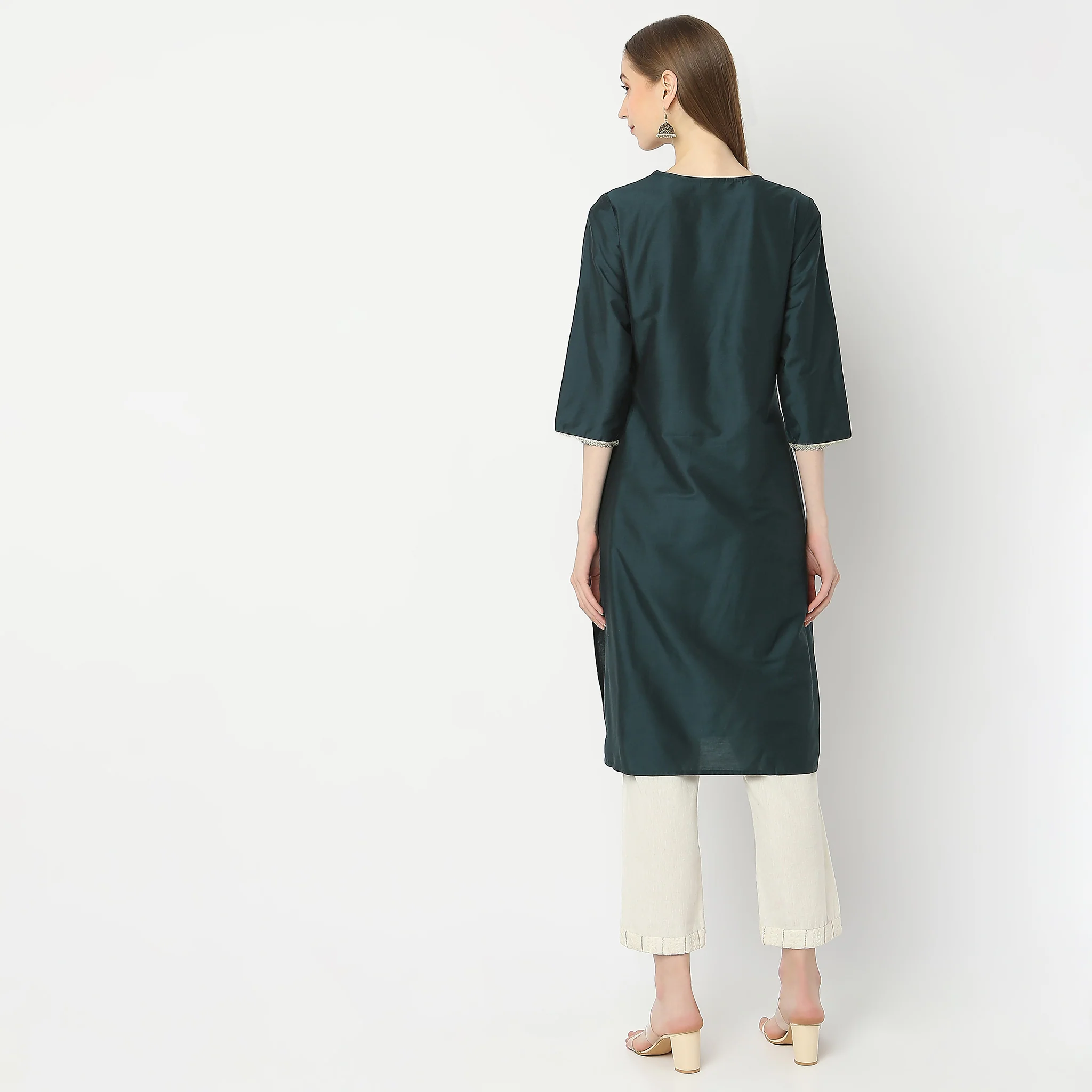 Straight Fit Embroidered Knee Length Kurta - Image 3