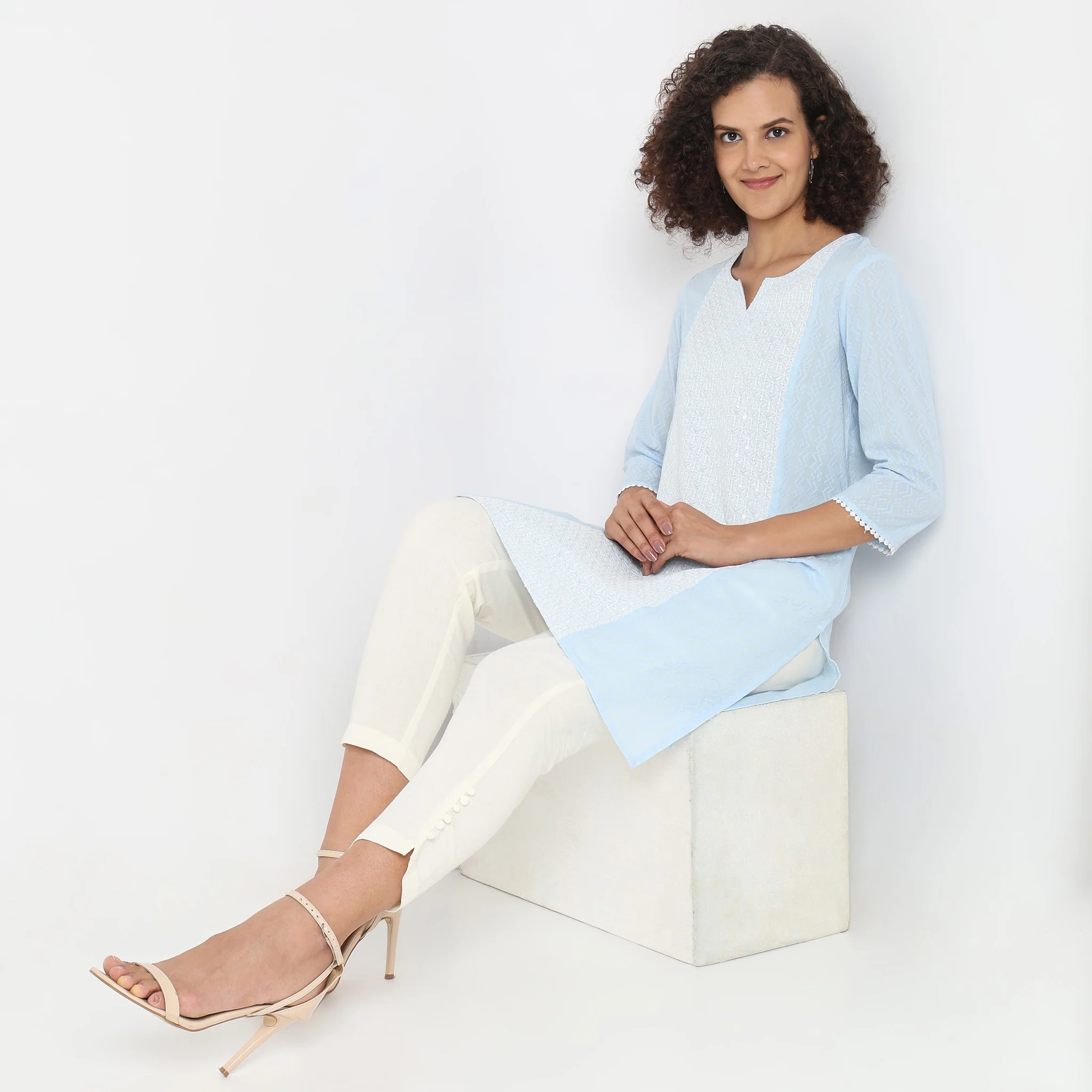 Straight Fit Embroidered Kurta - Image 11