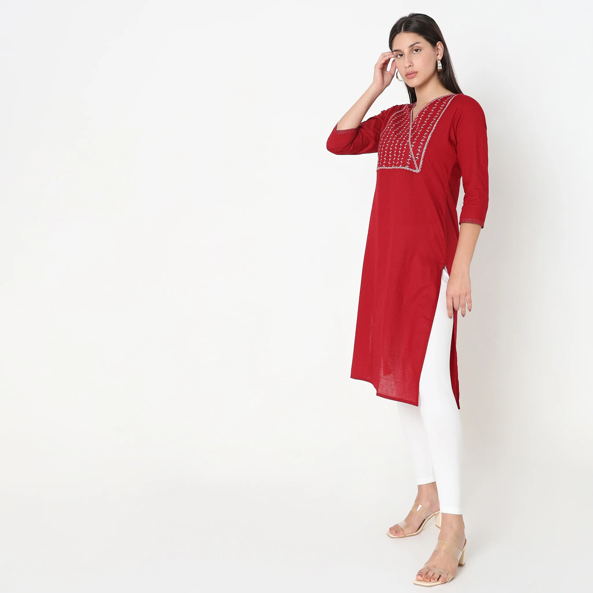 Straight Fit Embroidered Kurta - Image 3
