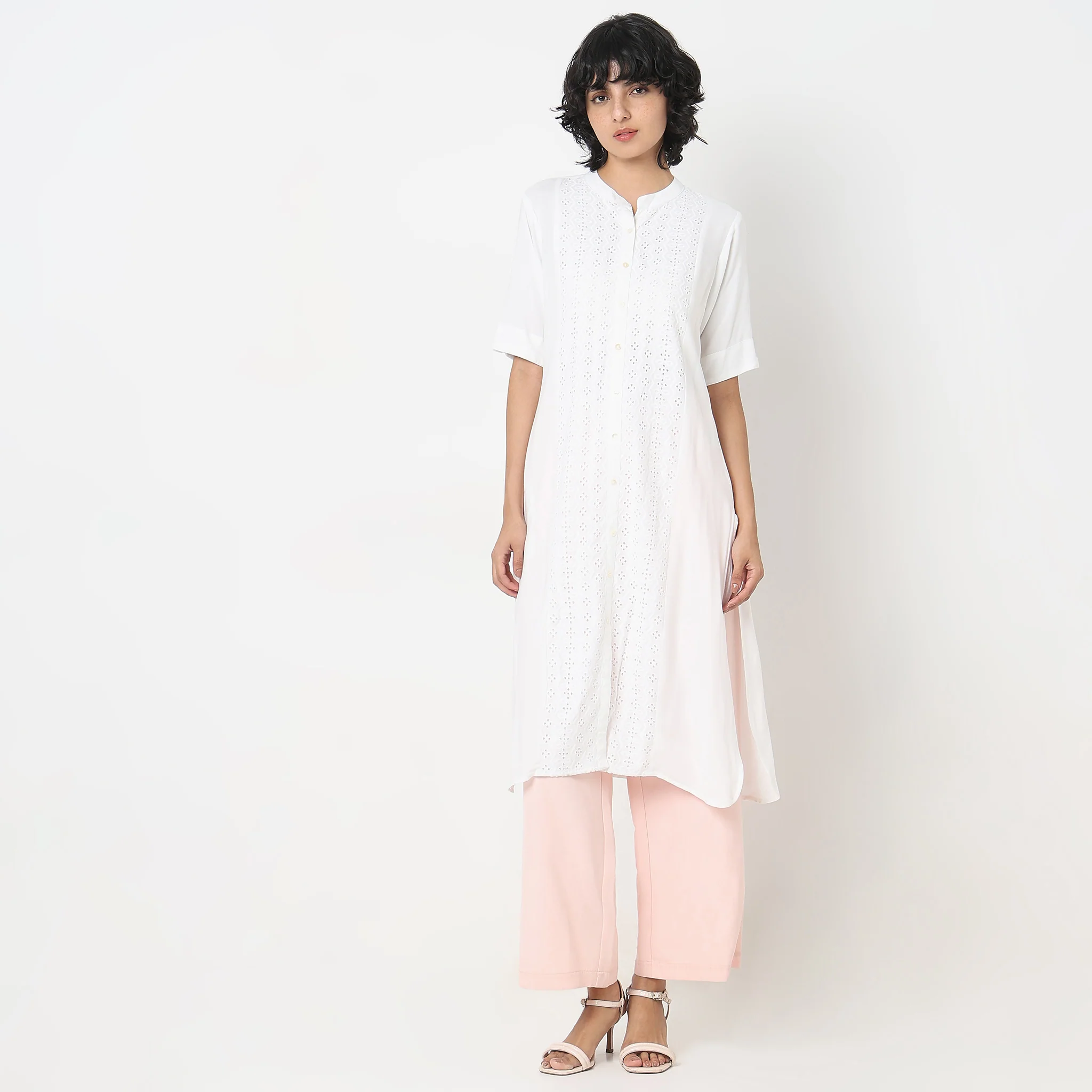 Straight Fit Embroidered Kurta - Image 2