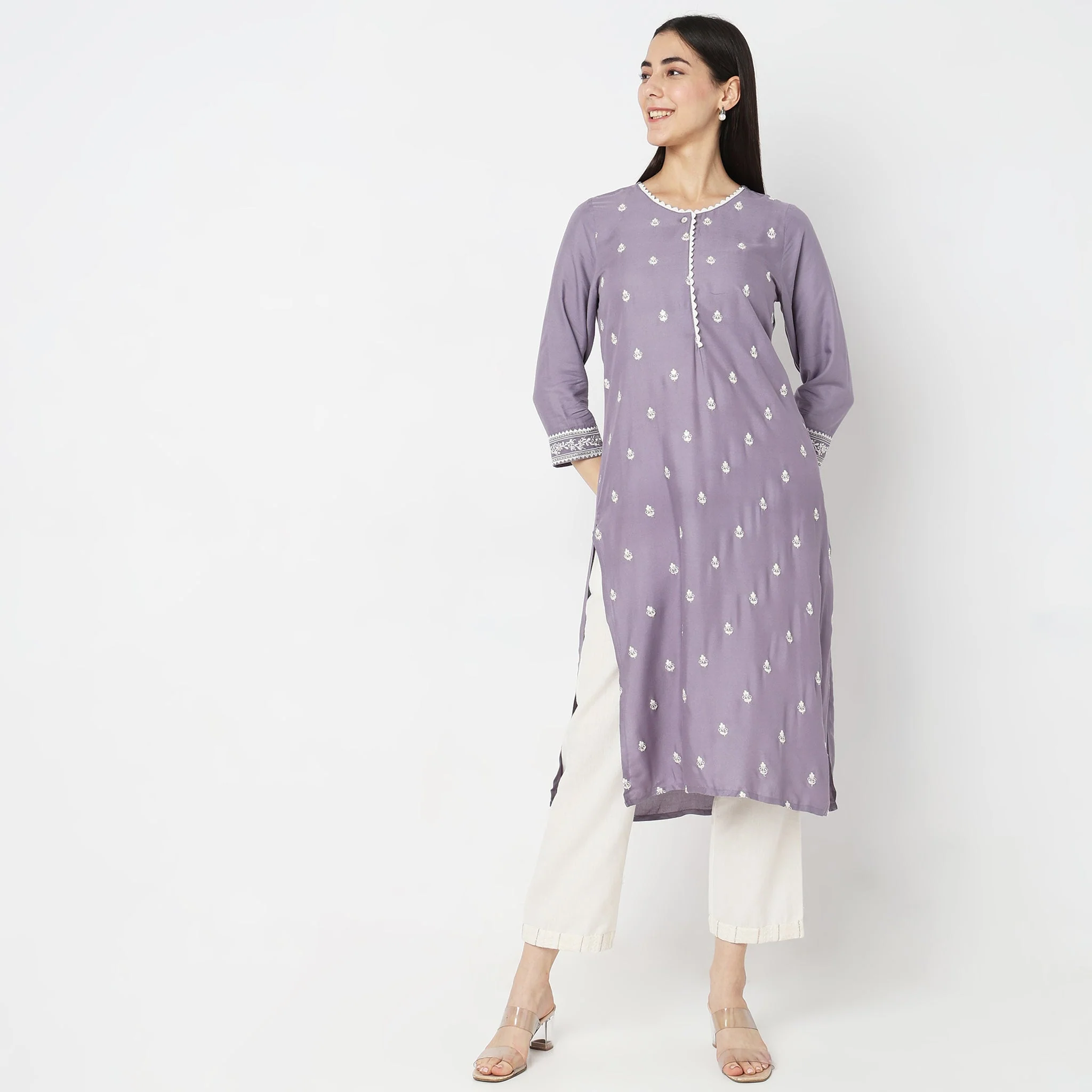 Straight Fit Embroidered Kurta - Image 2