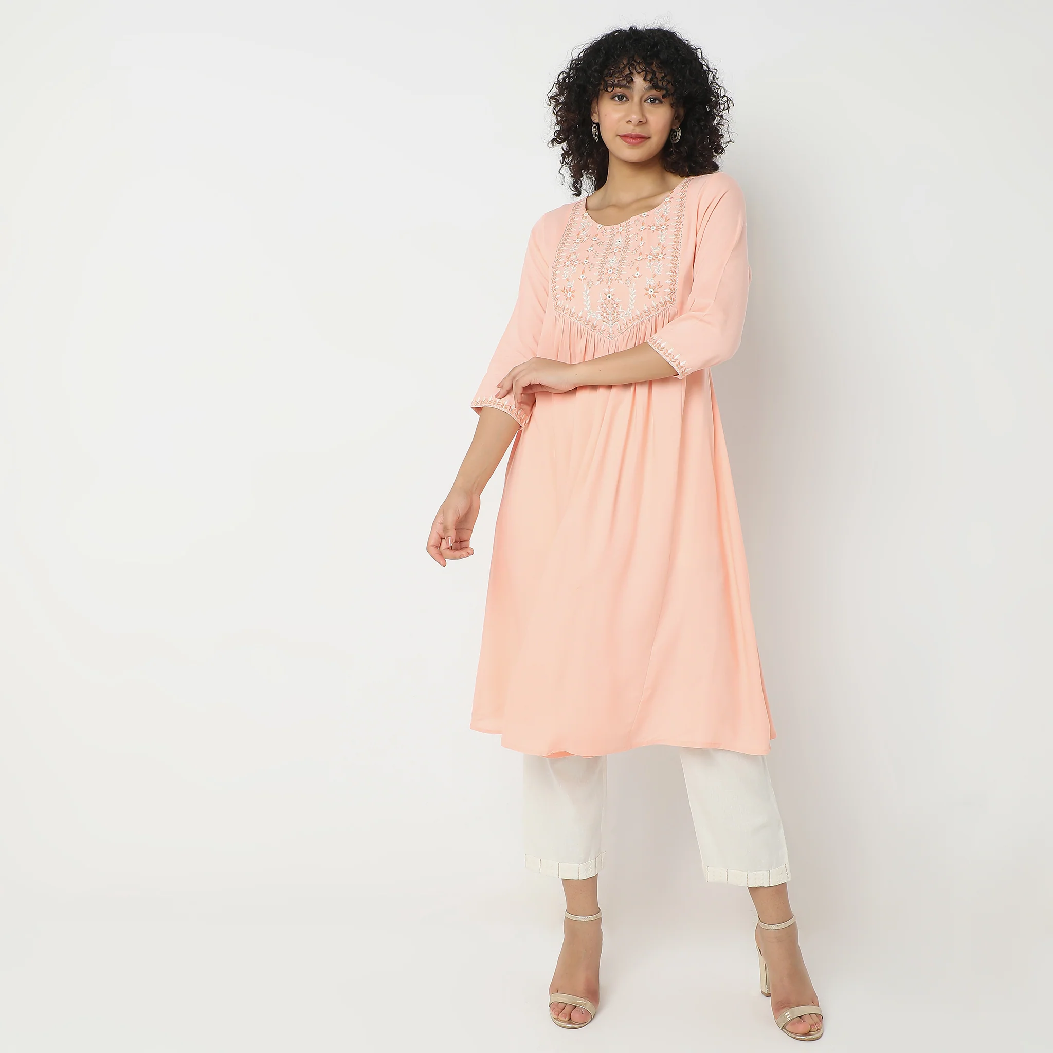 Straight Fit Embroidered Kurta - Image 2