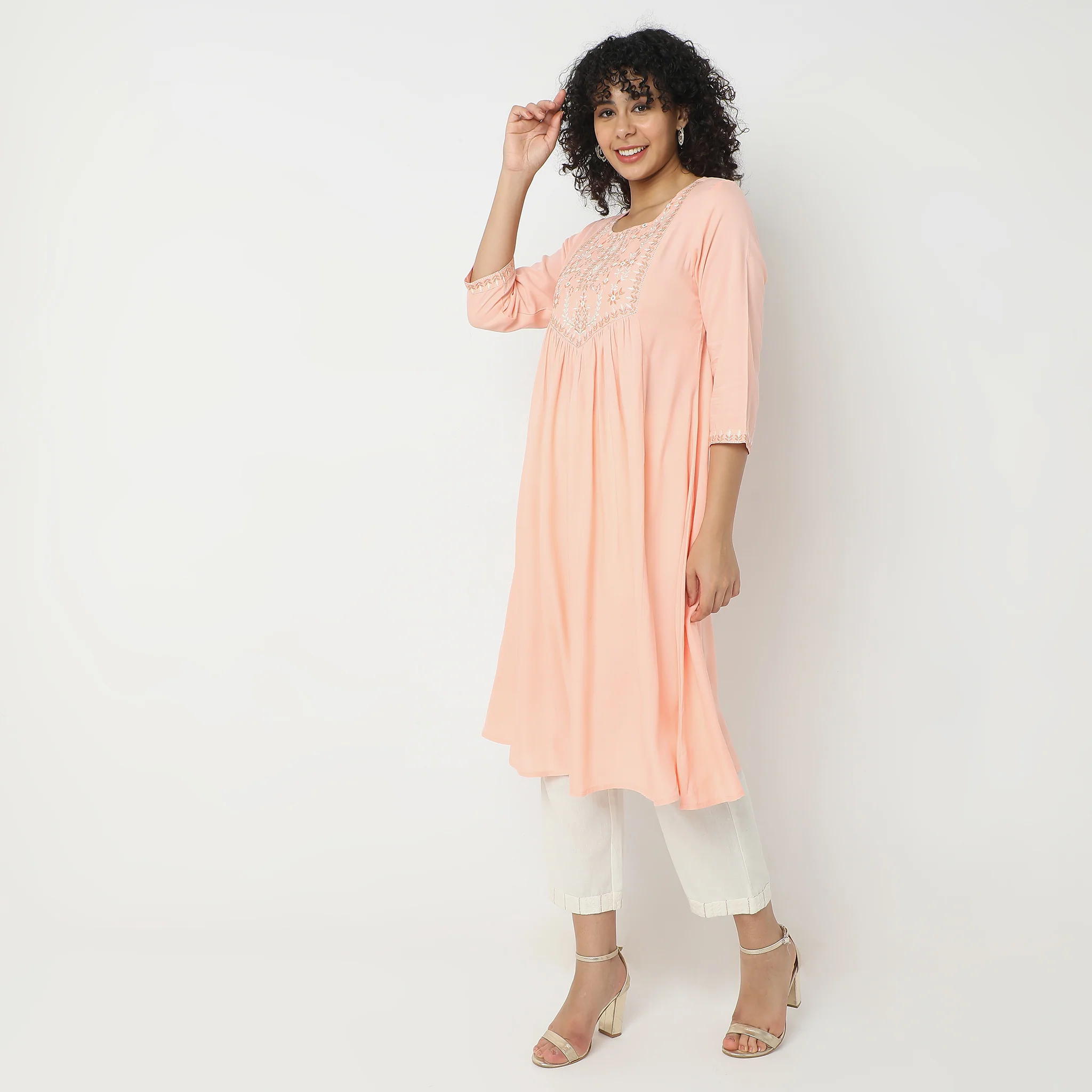 Straight Fit Embroidered Kurta - Image 5