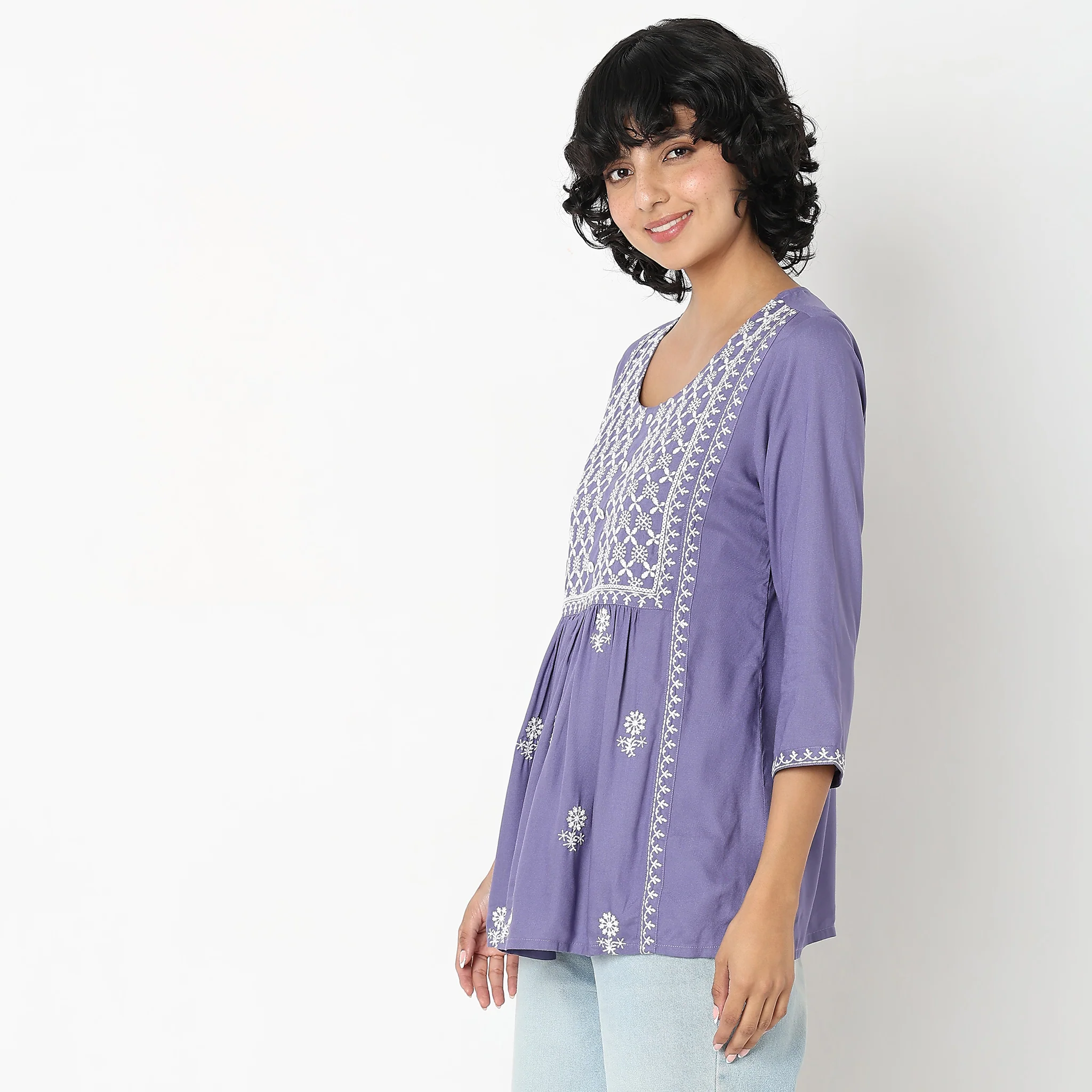 Straight Fit Embroidered Short Kurta - Image 5