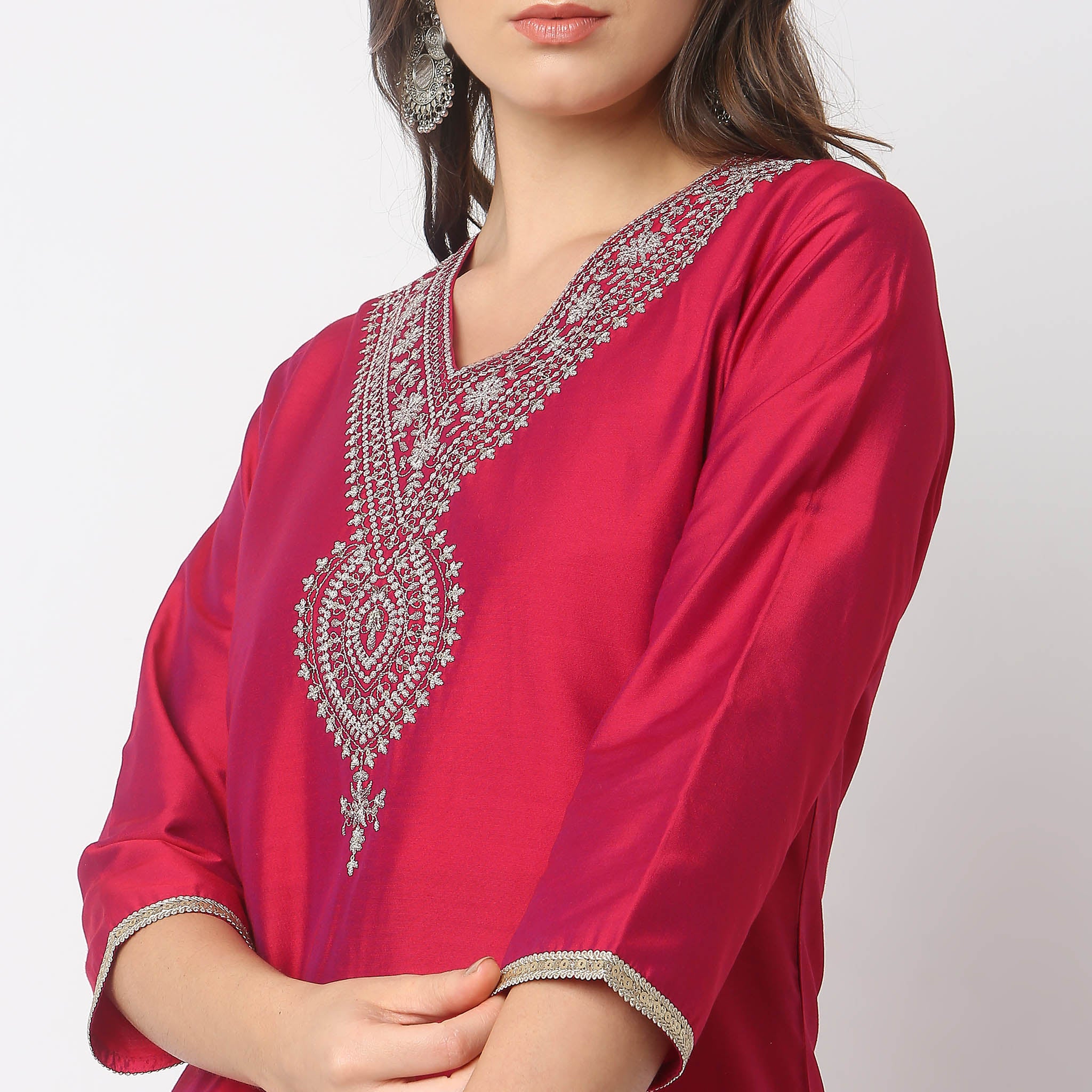 Straight Fit Embroidered Kurta - Image 5