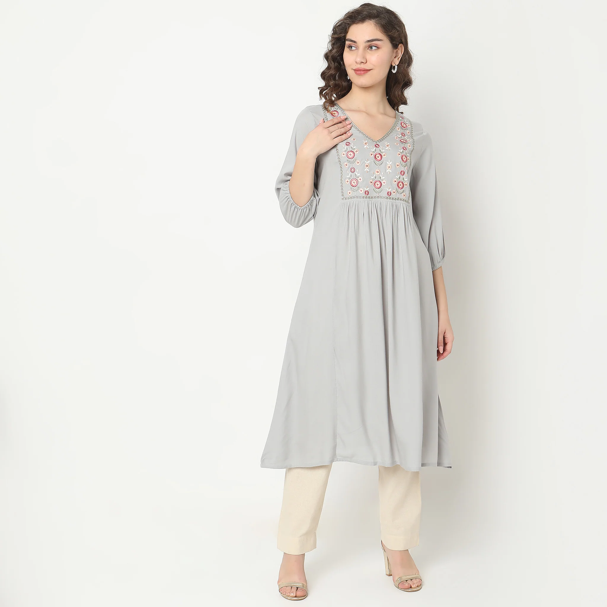 Straight Fit Embroidered Kurta - Image 2