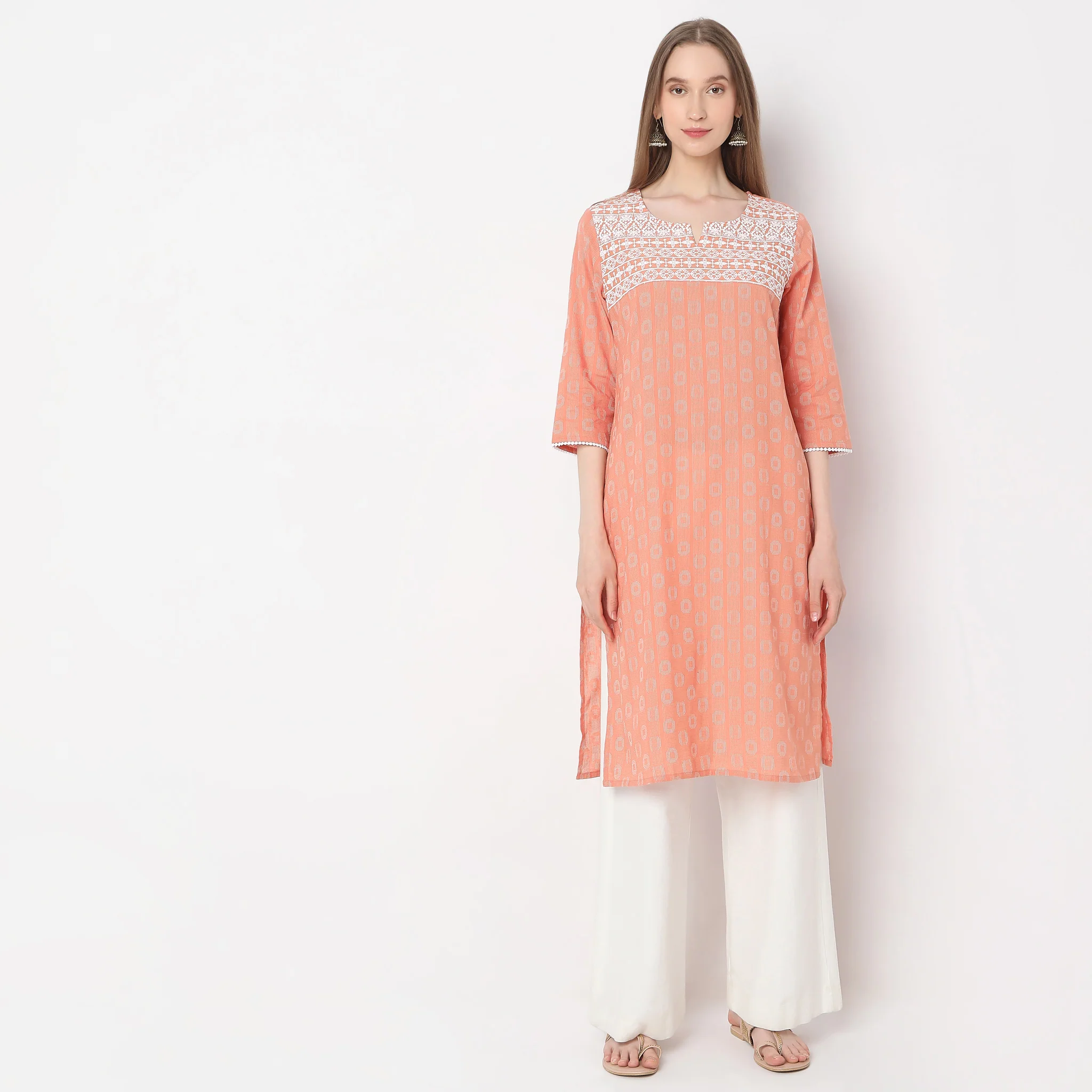 Straight Fit Embroidered Kurta - Image 2