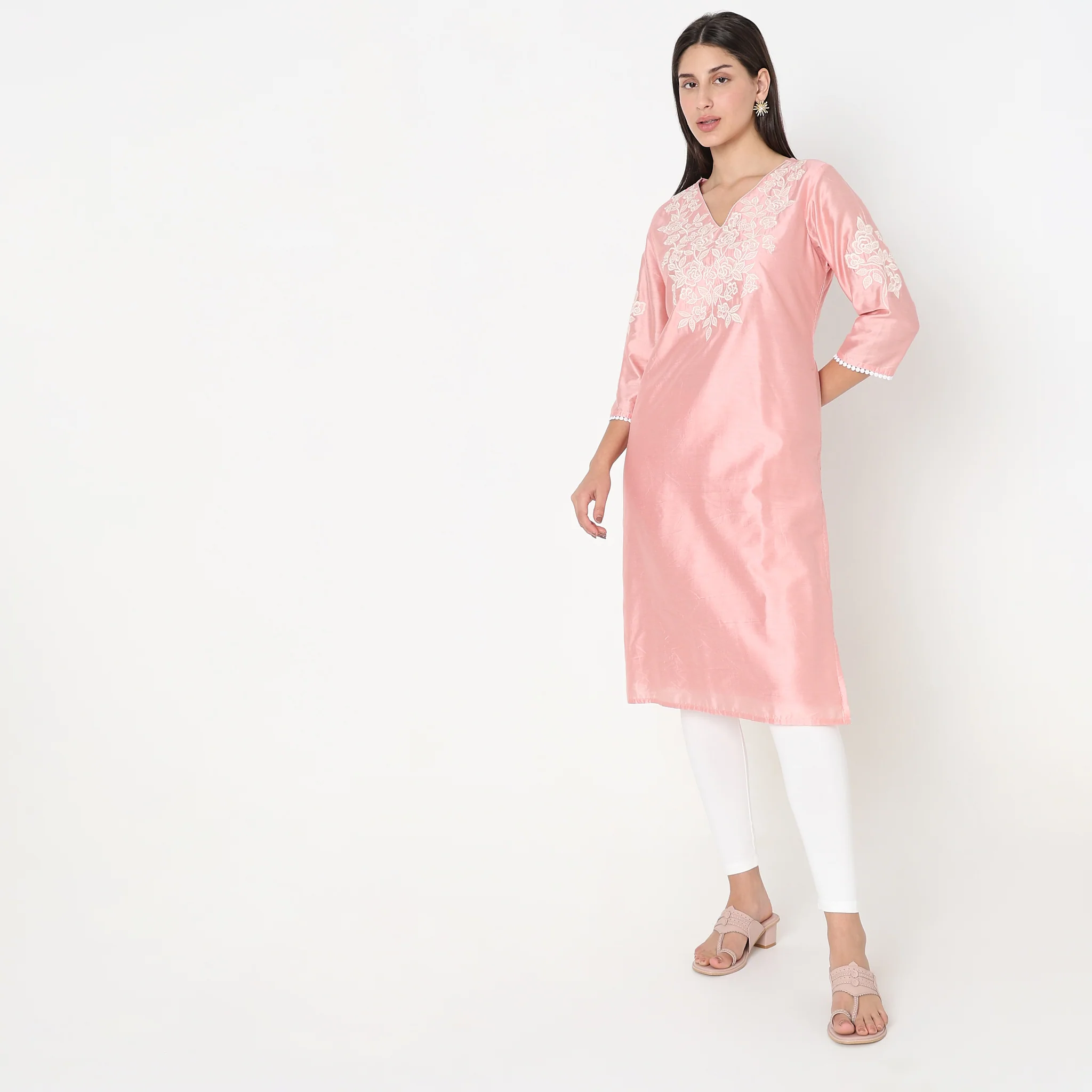 Straight Fit Embroidered Kurta - Image 4