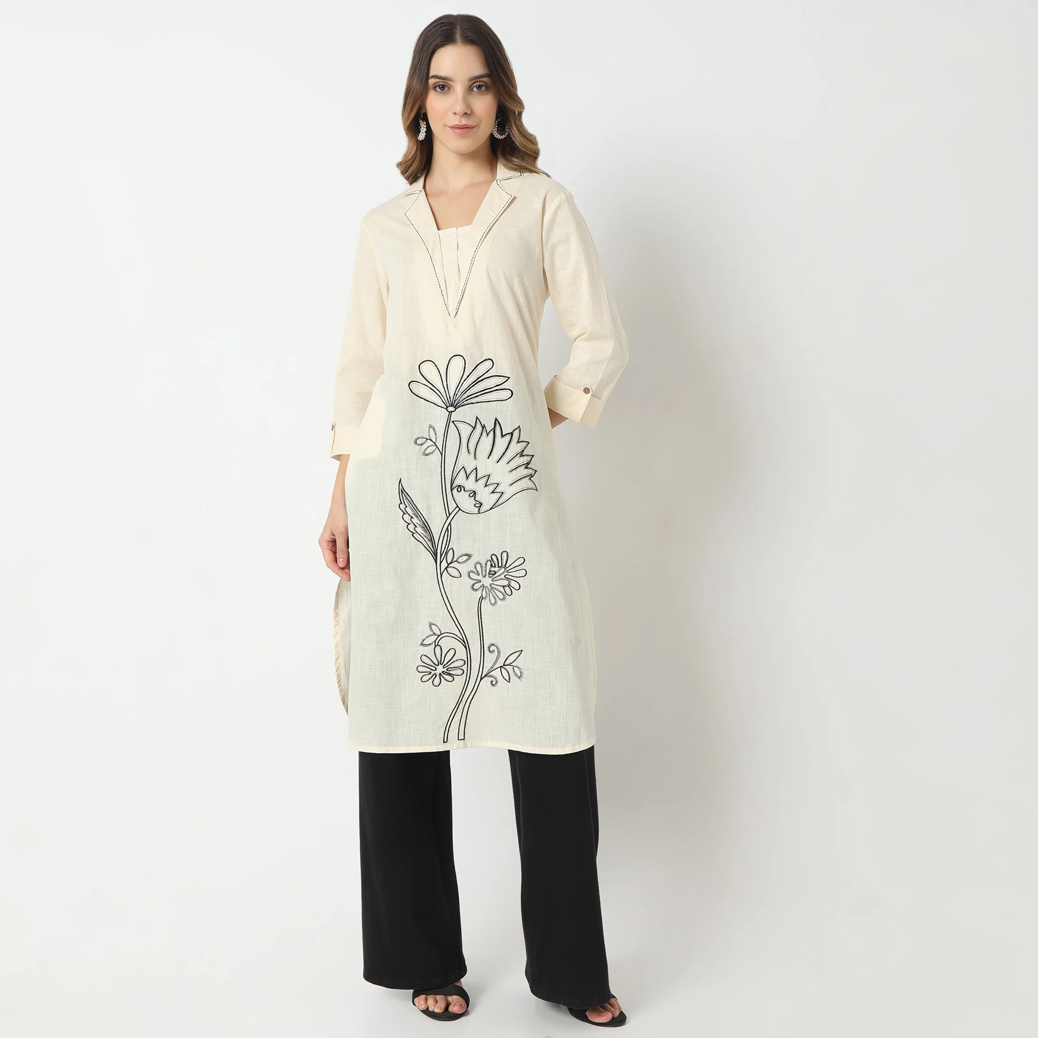 Straight Fit Embroidered Lapel Collar Straight Below Knee Kurta - Image 2