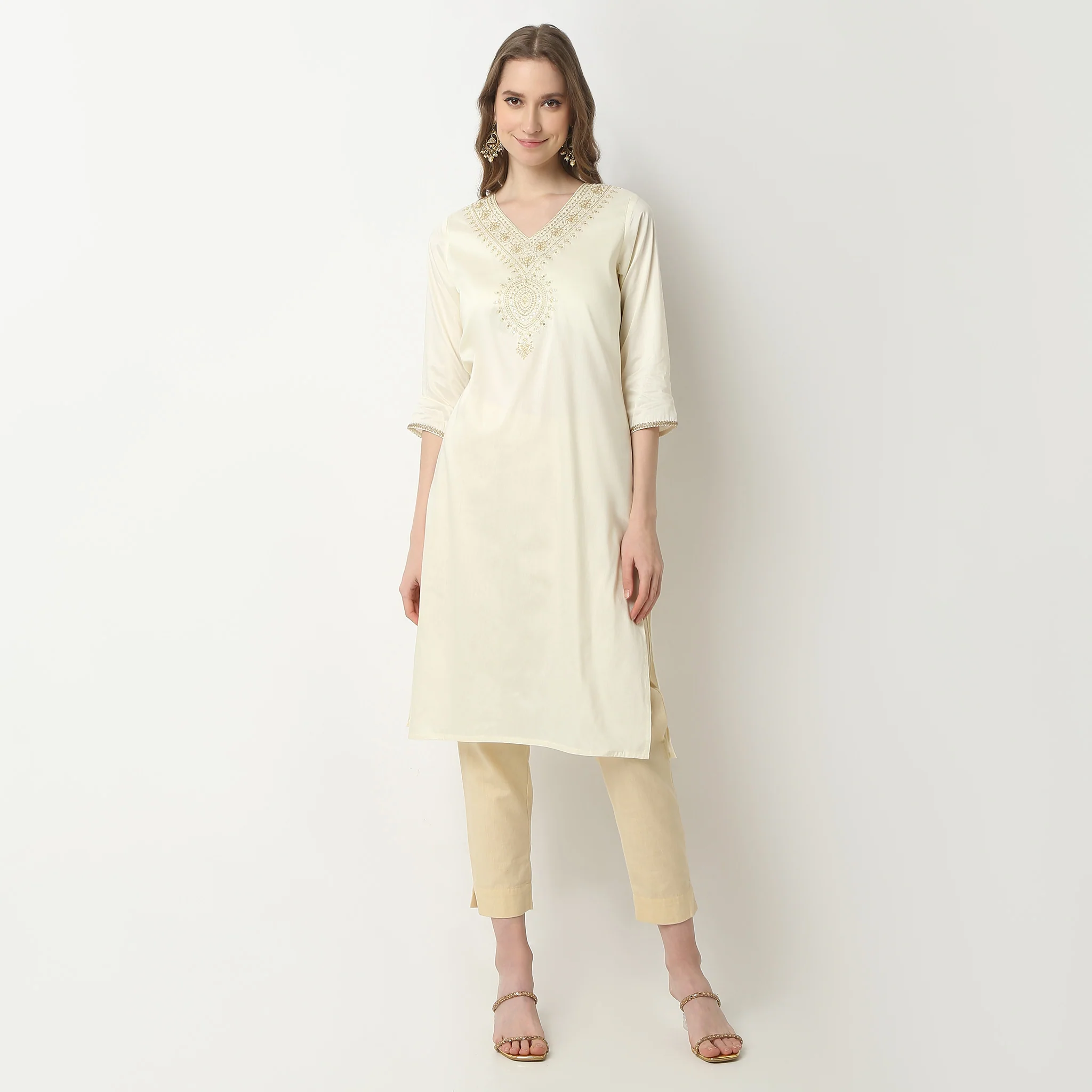 Straight Fit Embroidered V-Neck Below Knee Kurta - Image 2
