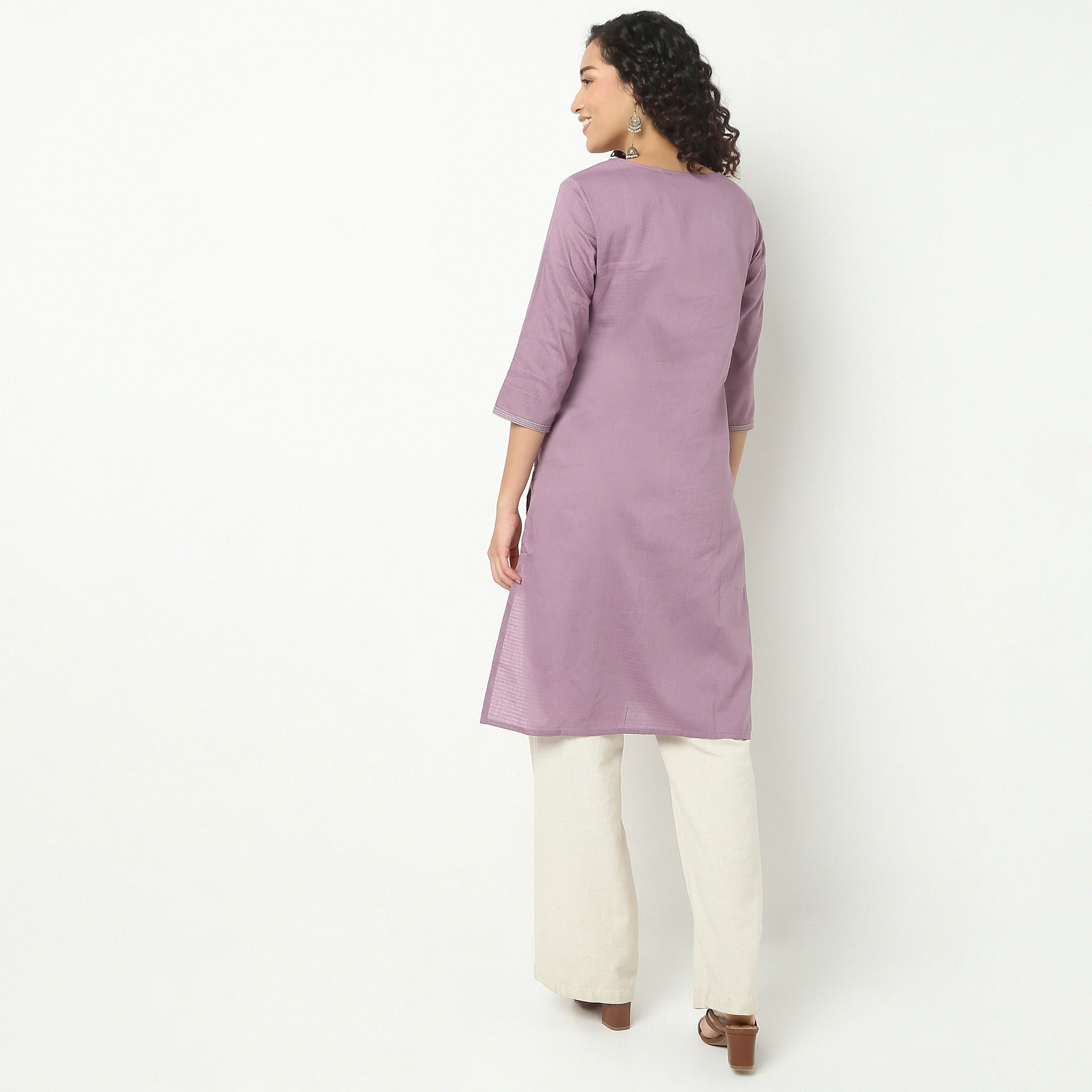 Straight Fit Embroidered Yoke Kurta - Image 3