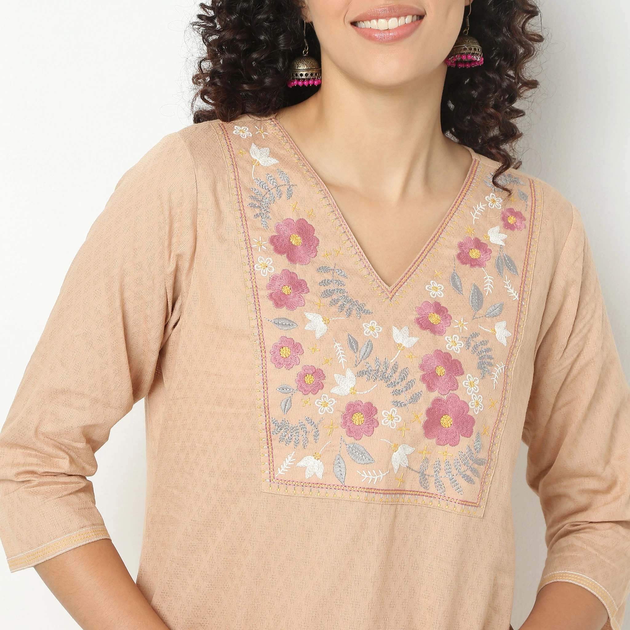 Straight Fit Embroidered Yoke Kurta - Image 5
