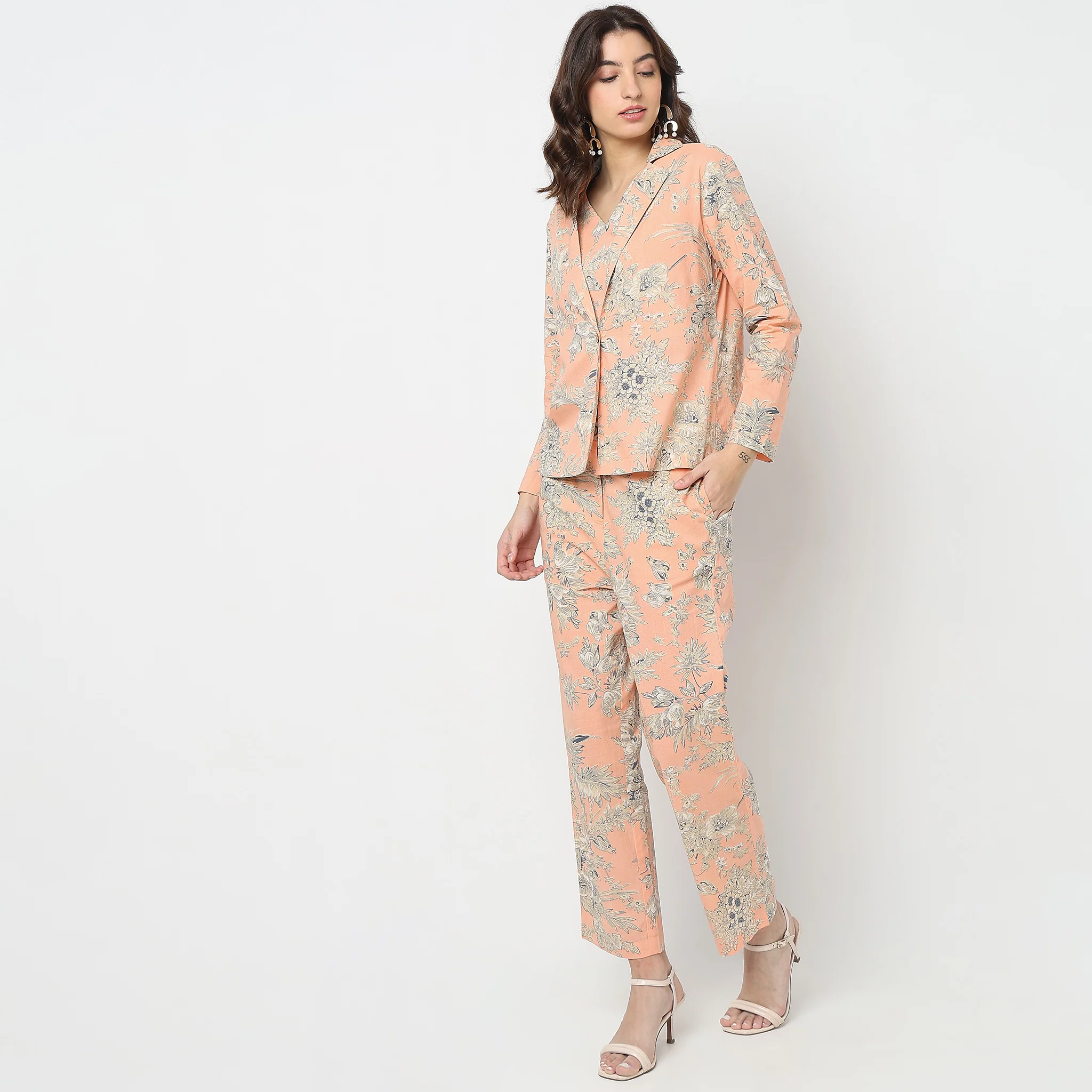 Straight Fit Floral Top With Palazzo Co-Ords - Image 5
