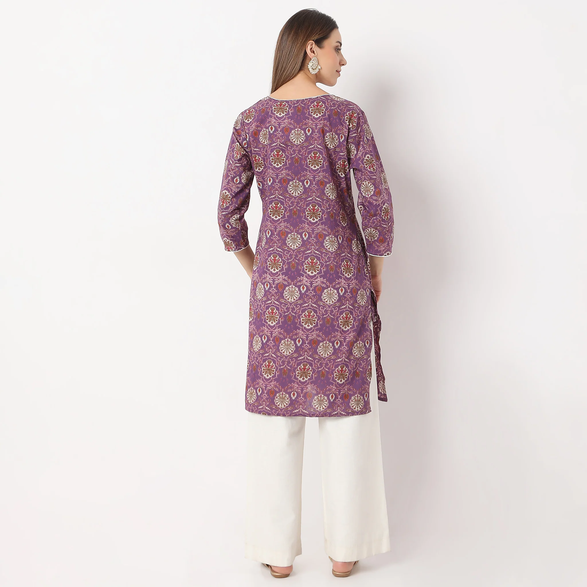 Floral Straight Kurta - Image 3