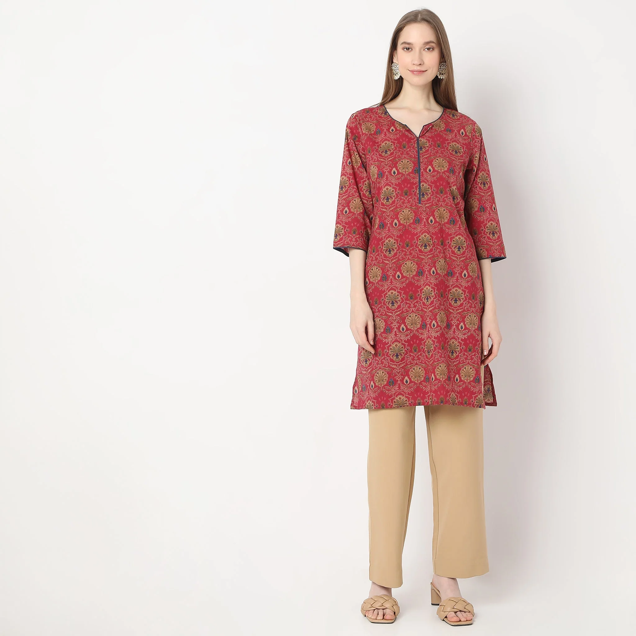 Floral Straight Kurta - Image 7