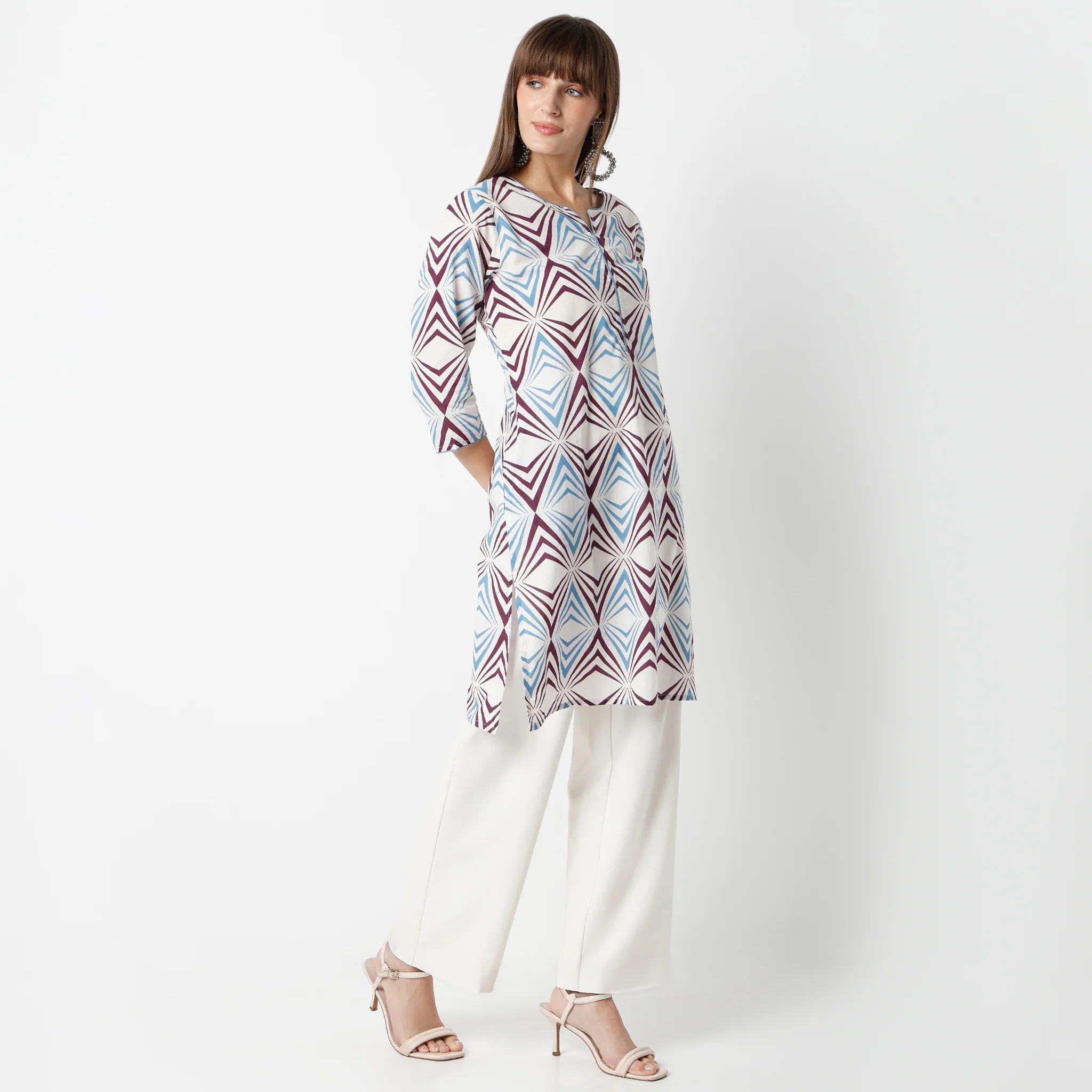 Floral Straight Kurta - Image 2
