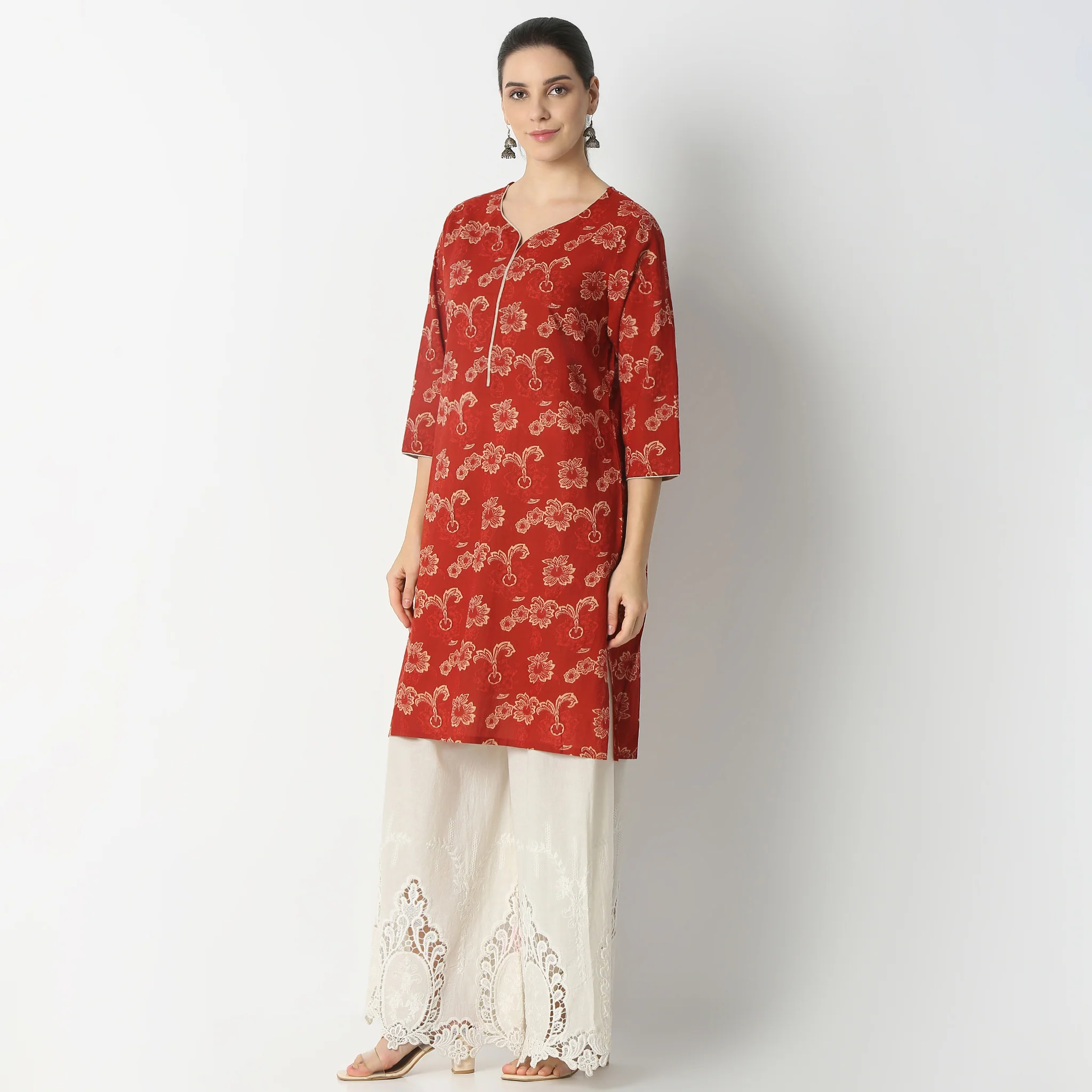 Floral Straight Kurta - Image 5