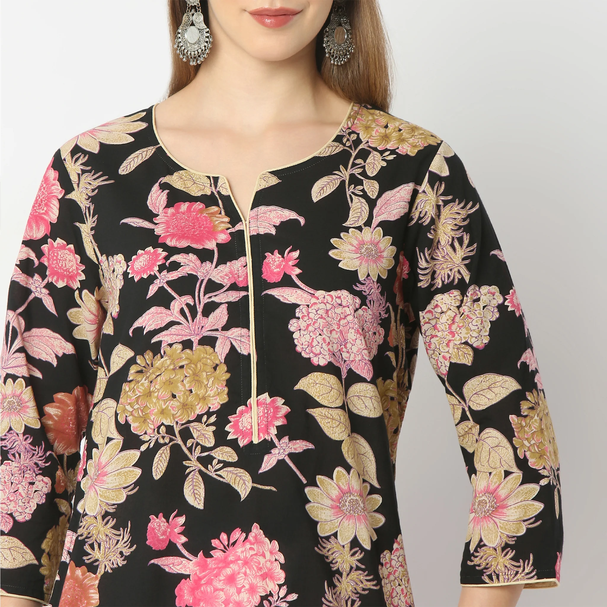Floral Band Neck Kurta - Image 4