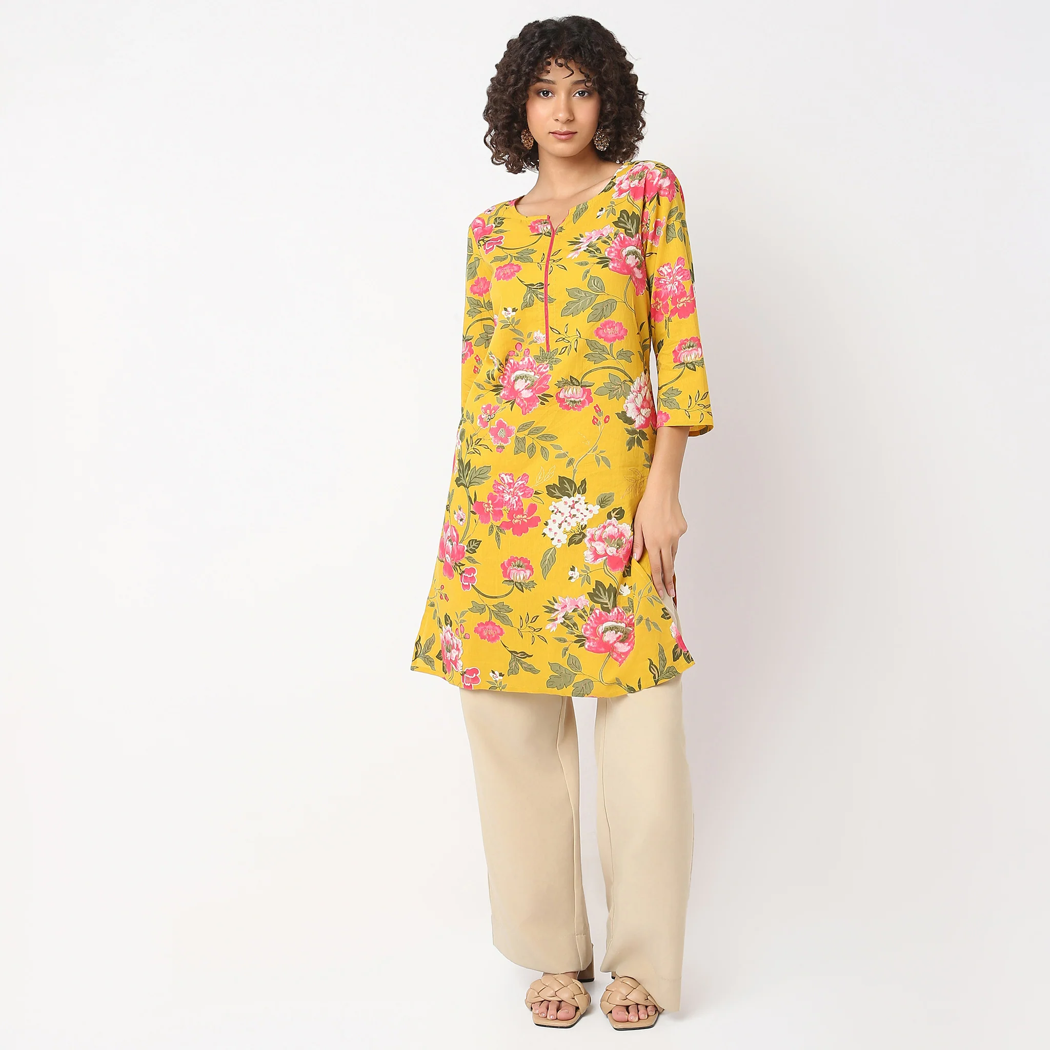 Straight Fit Floral Kurta - Image 12