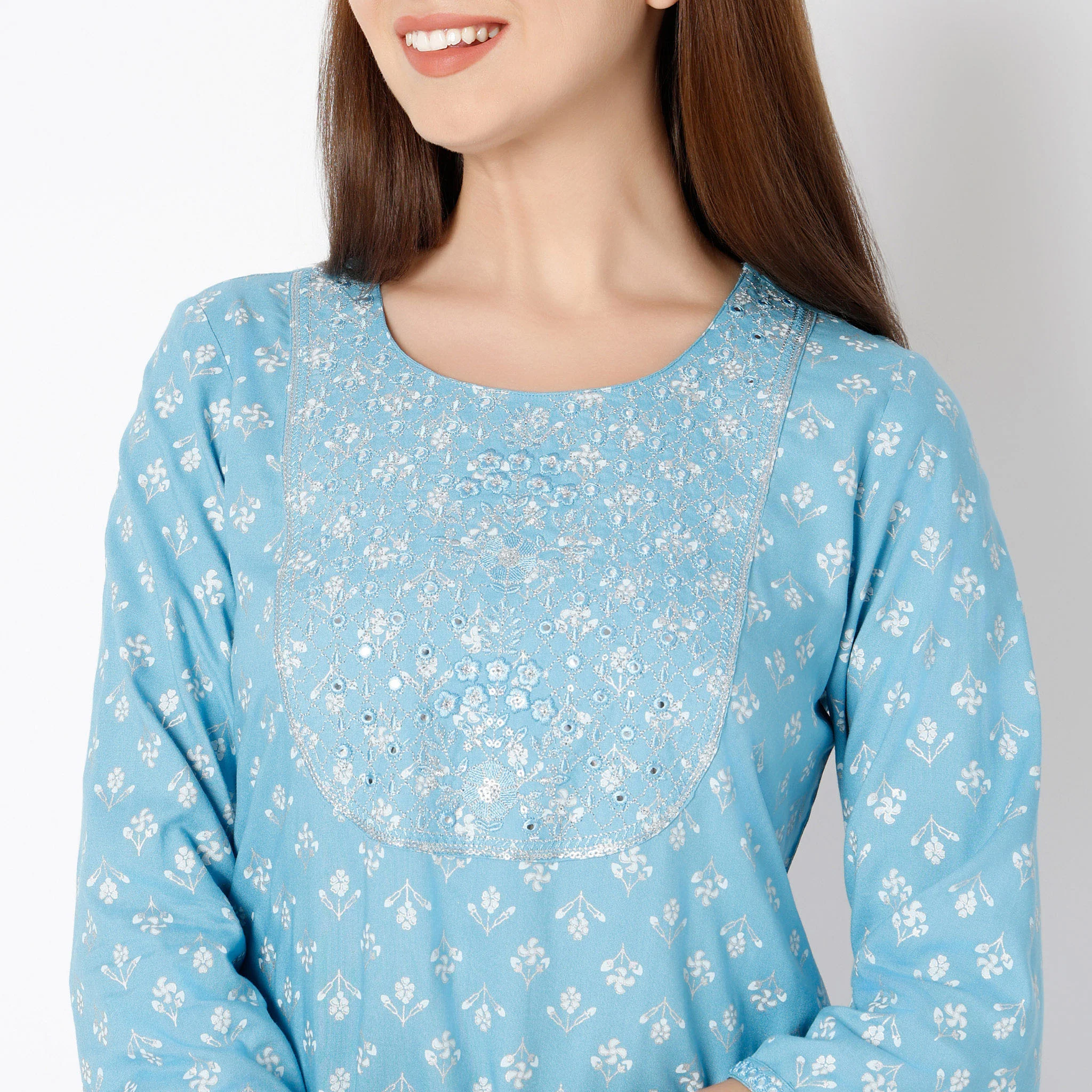 Round Neck Embroidered Yoke Knee Length Three-Fourth Sleeve Straight Fit Printed Floral Kurta - Image 4