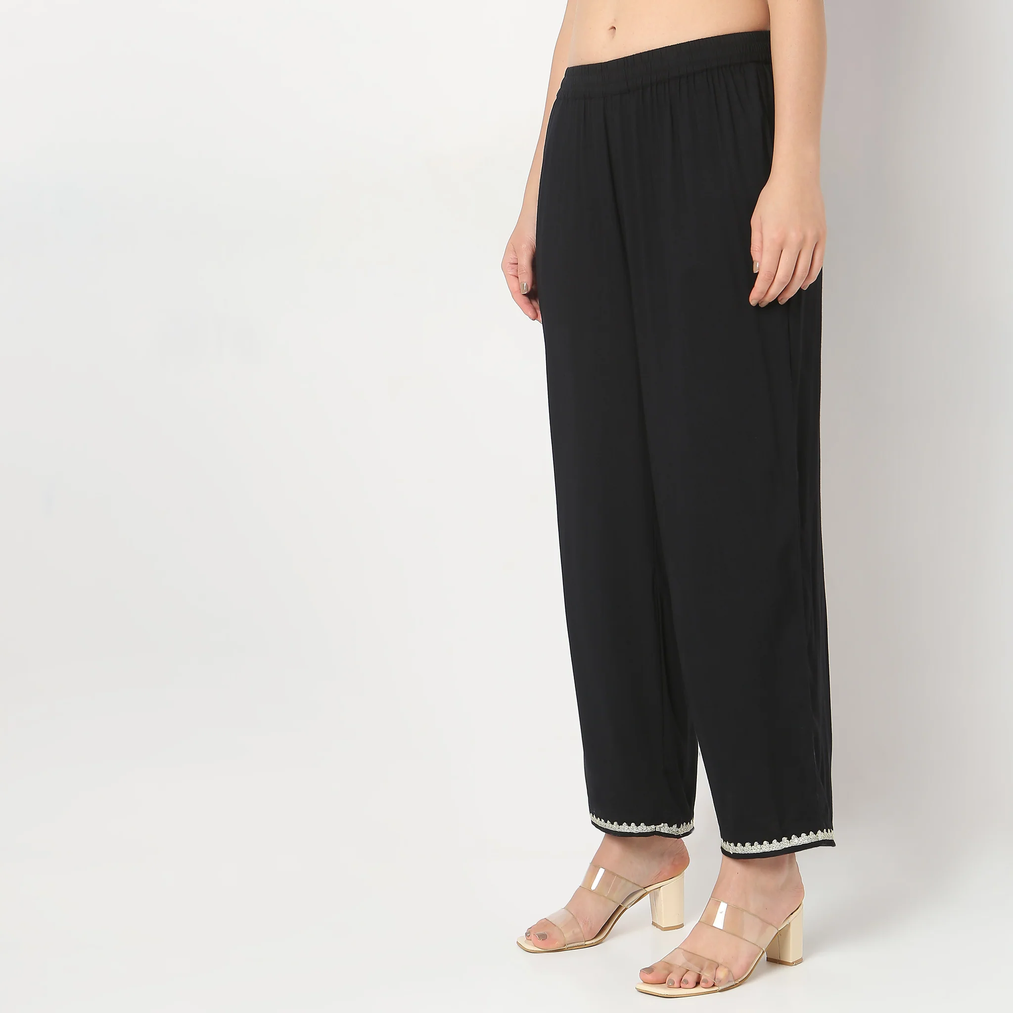 Straight Fit Mid Rise Pants - Image 5