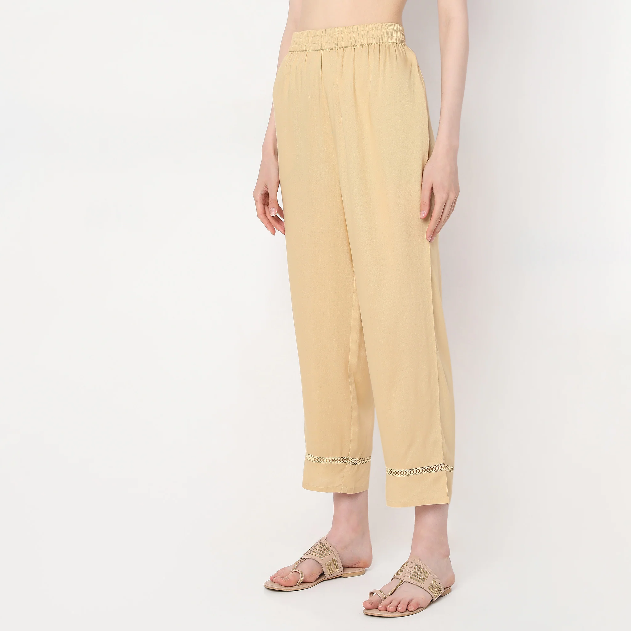 Straight Fit Mid Rise Pants - Image 5