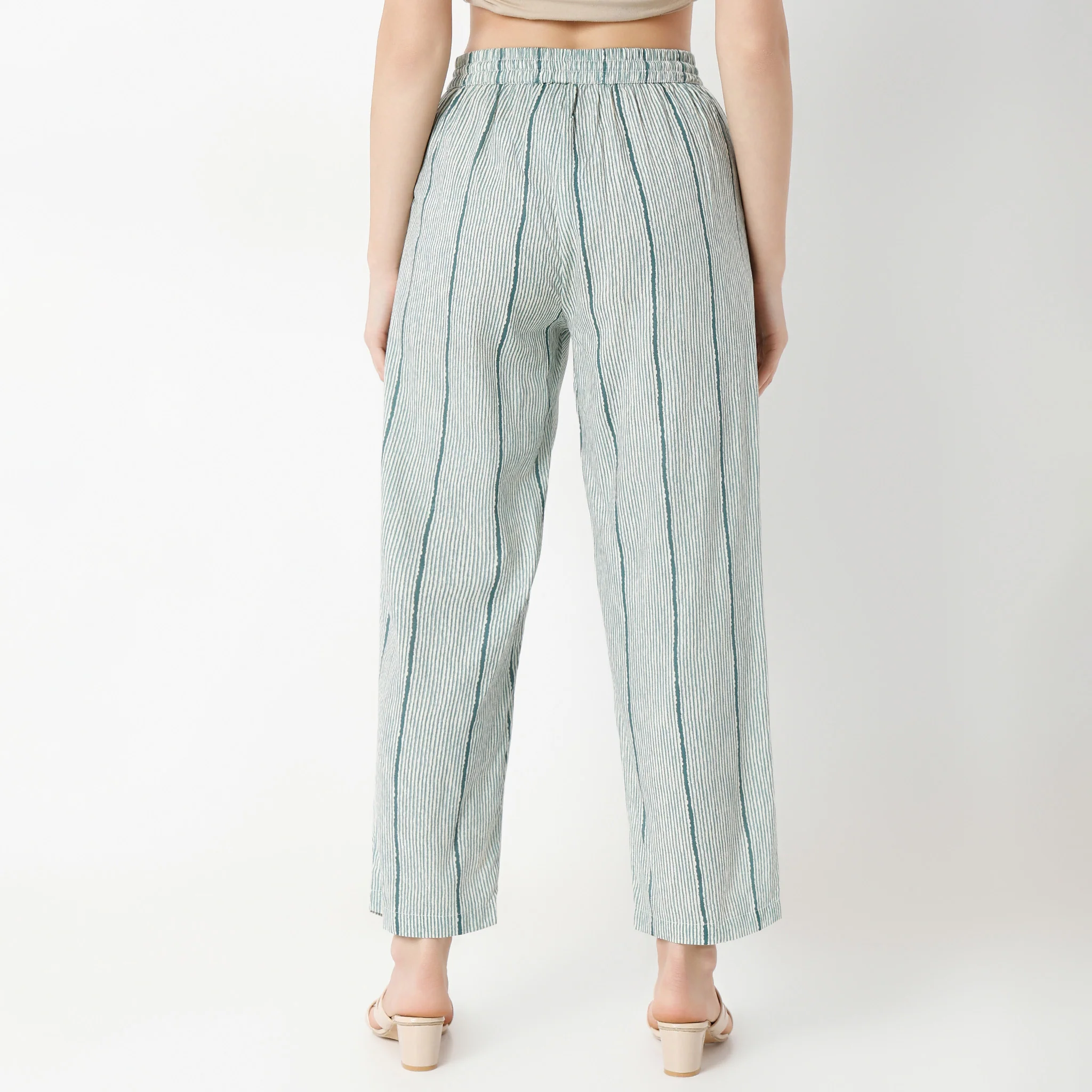 Ankle Length Straight Fit Printed Pants - Image 3