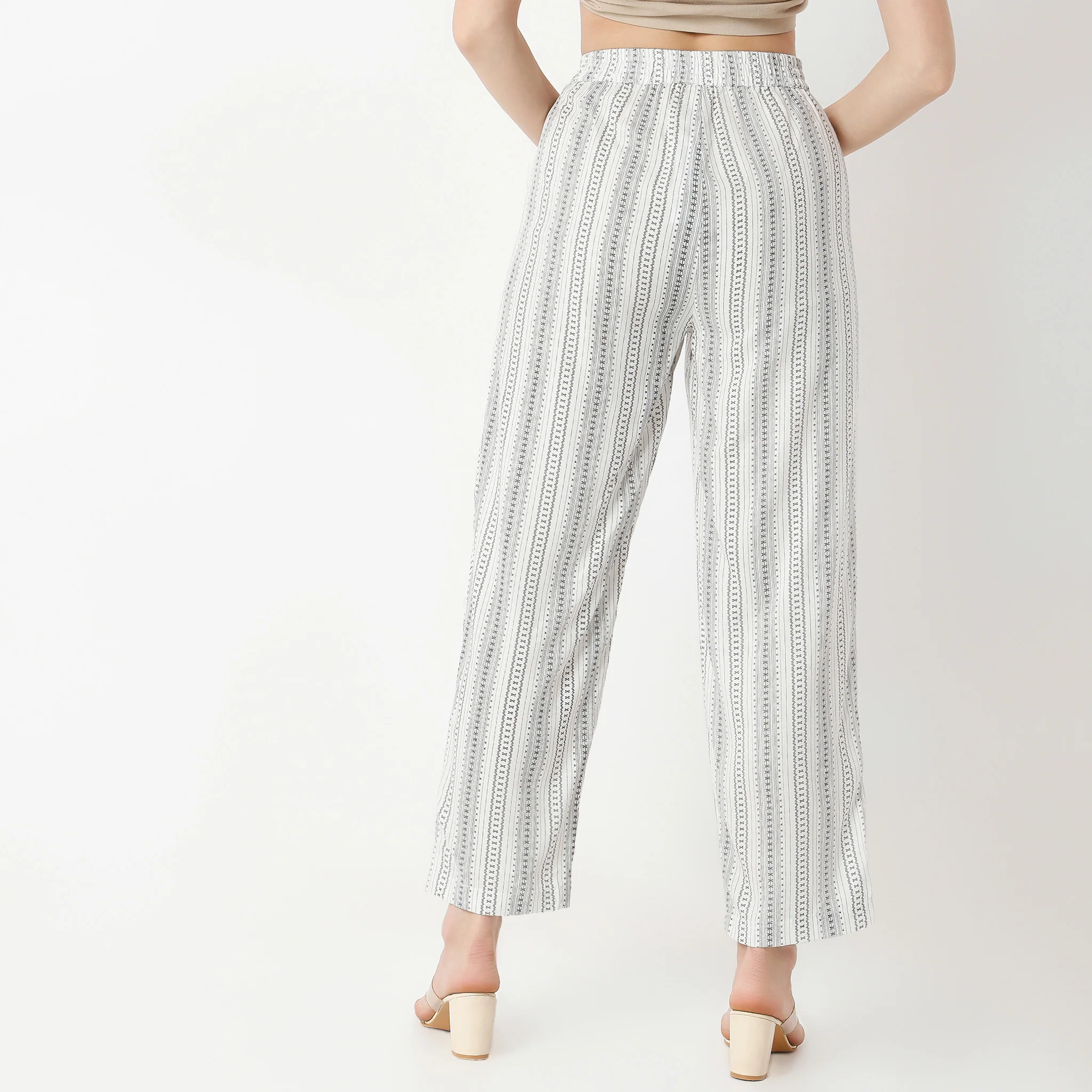 Ankle Length Straight Fit Printed Pants - Image 3
