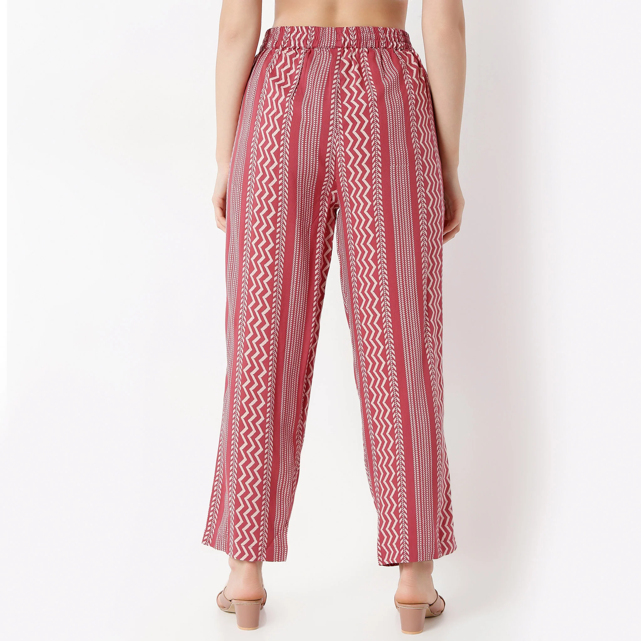 Ankle Length Straight Fit Printed Pants - Image 3