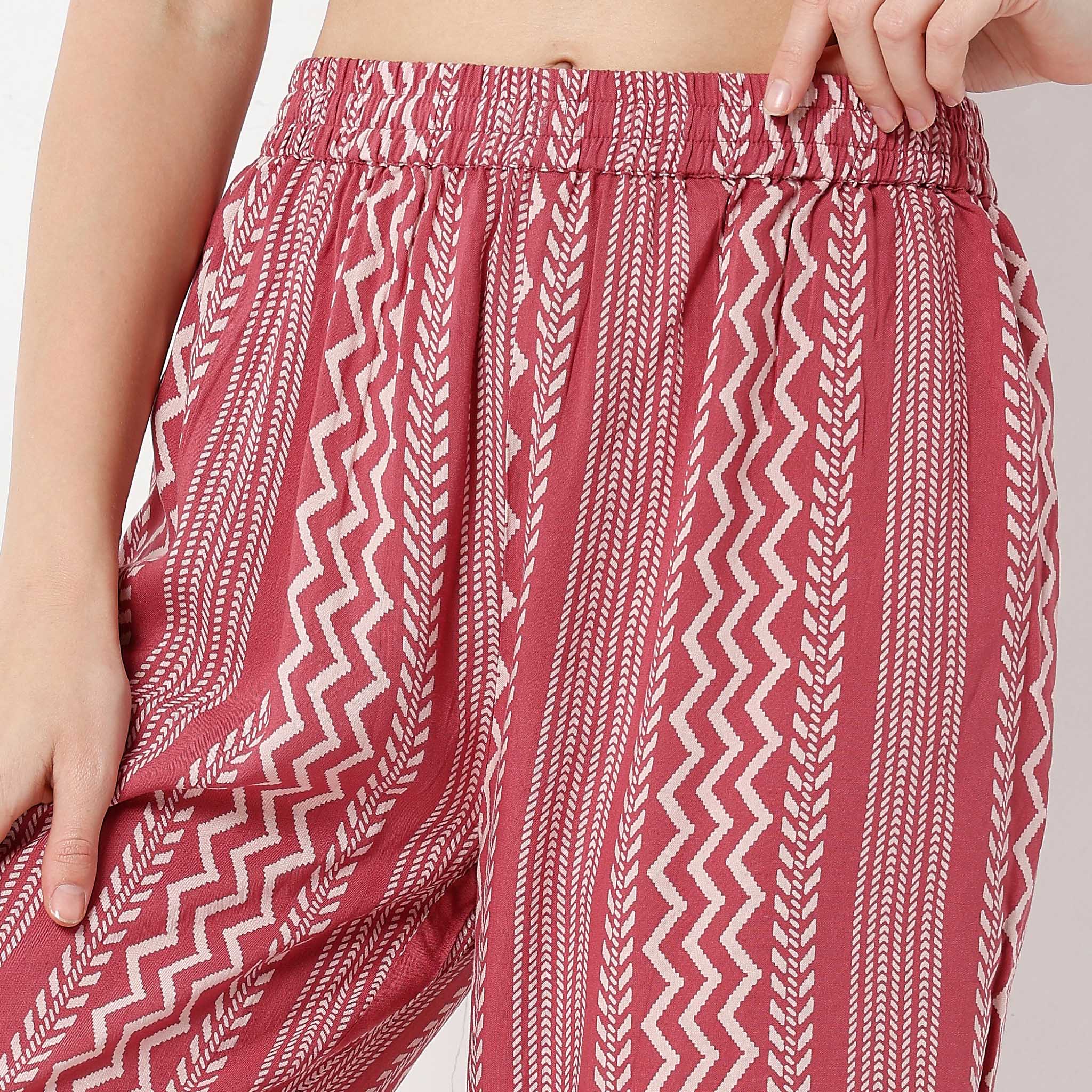 Ankle Length Straight Fit Printed Pants - Image 4