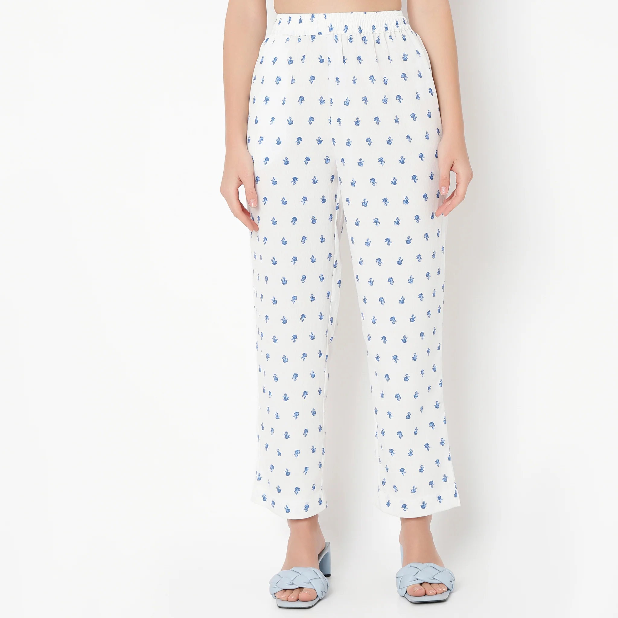 Ankle Length Straight Fit Printed Pants - Image 2