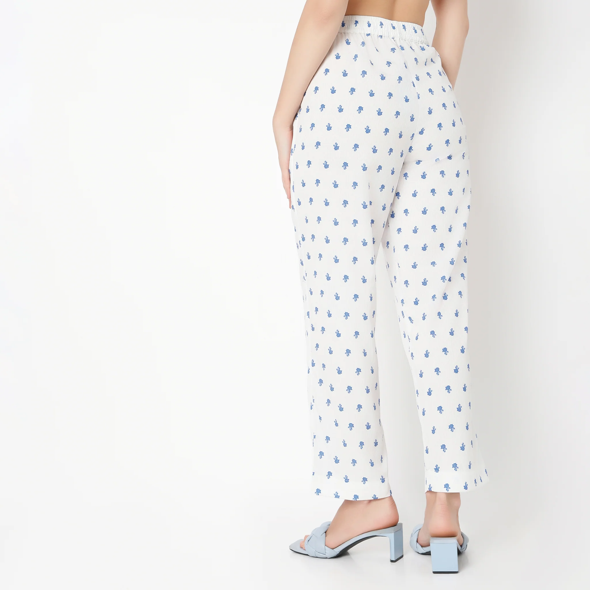 Ankle Length Straight Fit Printed Pants - Image 3