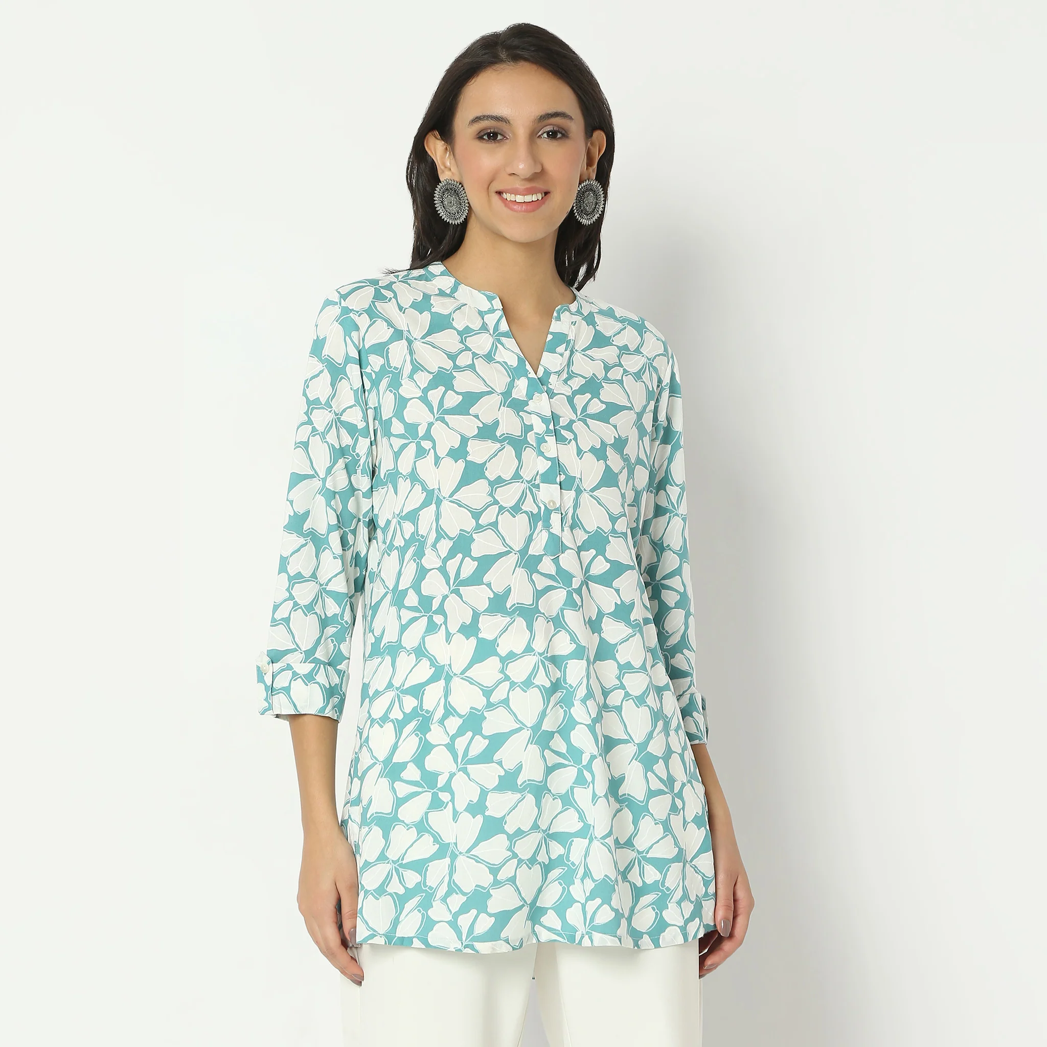 Straight Fit Printed Above Knee Band Collar Short Kurta - Image 2