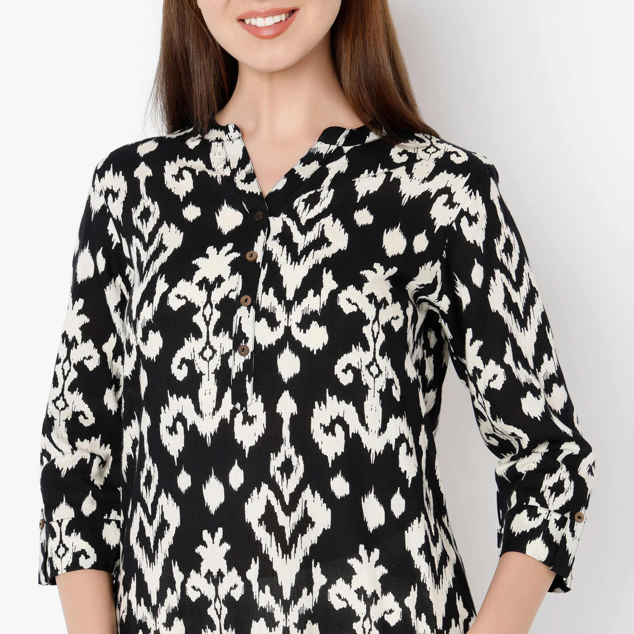 Band Neck Three-Fourth Sleeve Straight Fit Printed Short Kurta - Image 4
