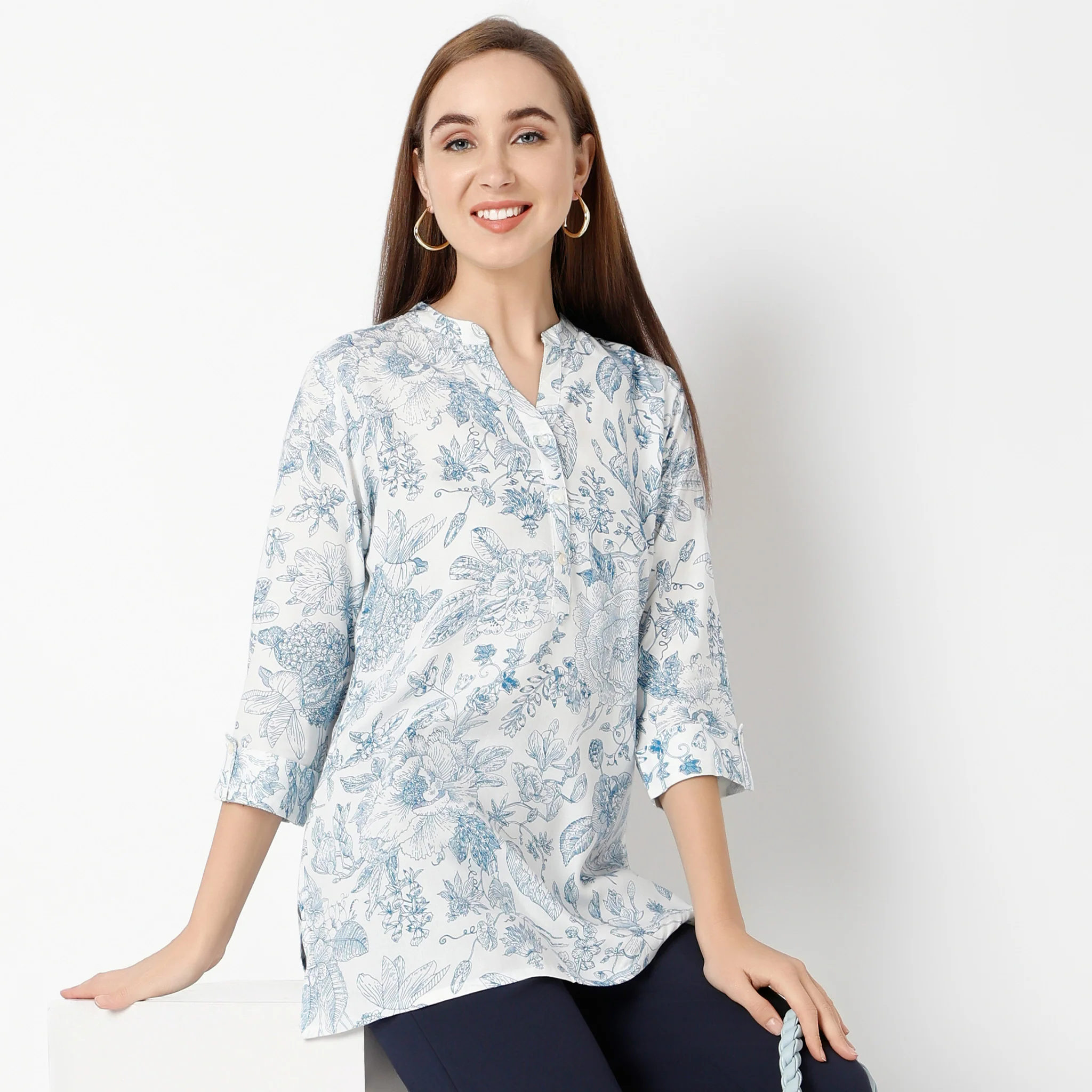 Band Neck Three-Fourth Sleeve Straight Fit Printed Short Kurti