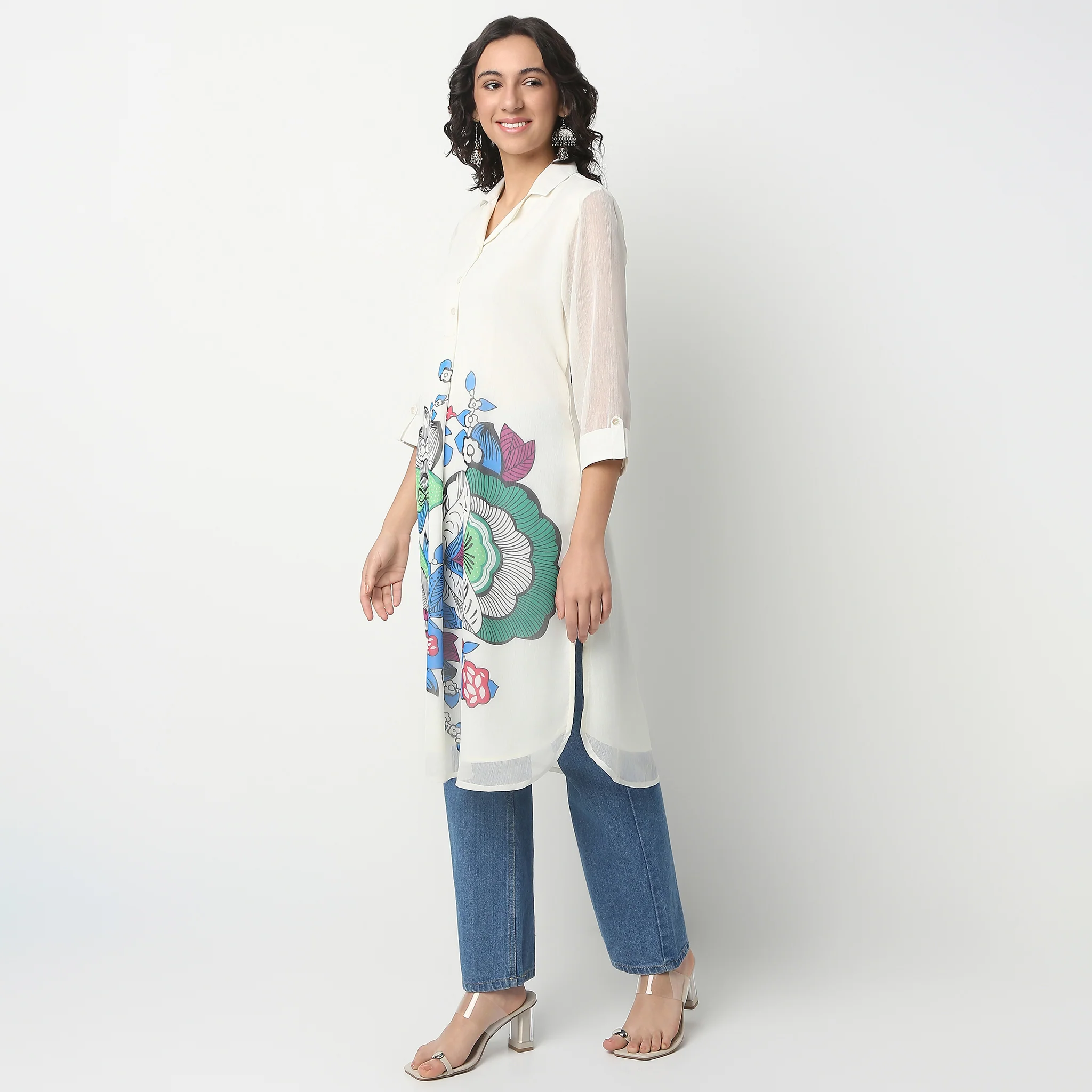 Camp Collar Knee Length Three-Fourth Sleeve Straight Fit Printed Kurta - Image 5