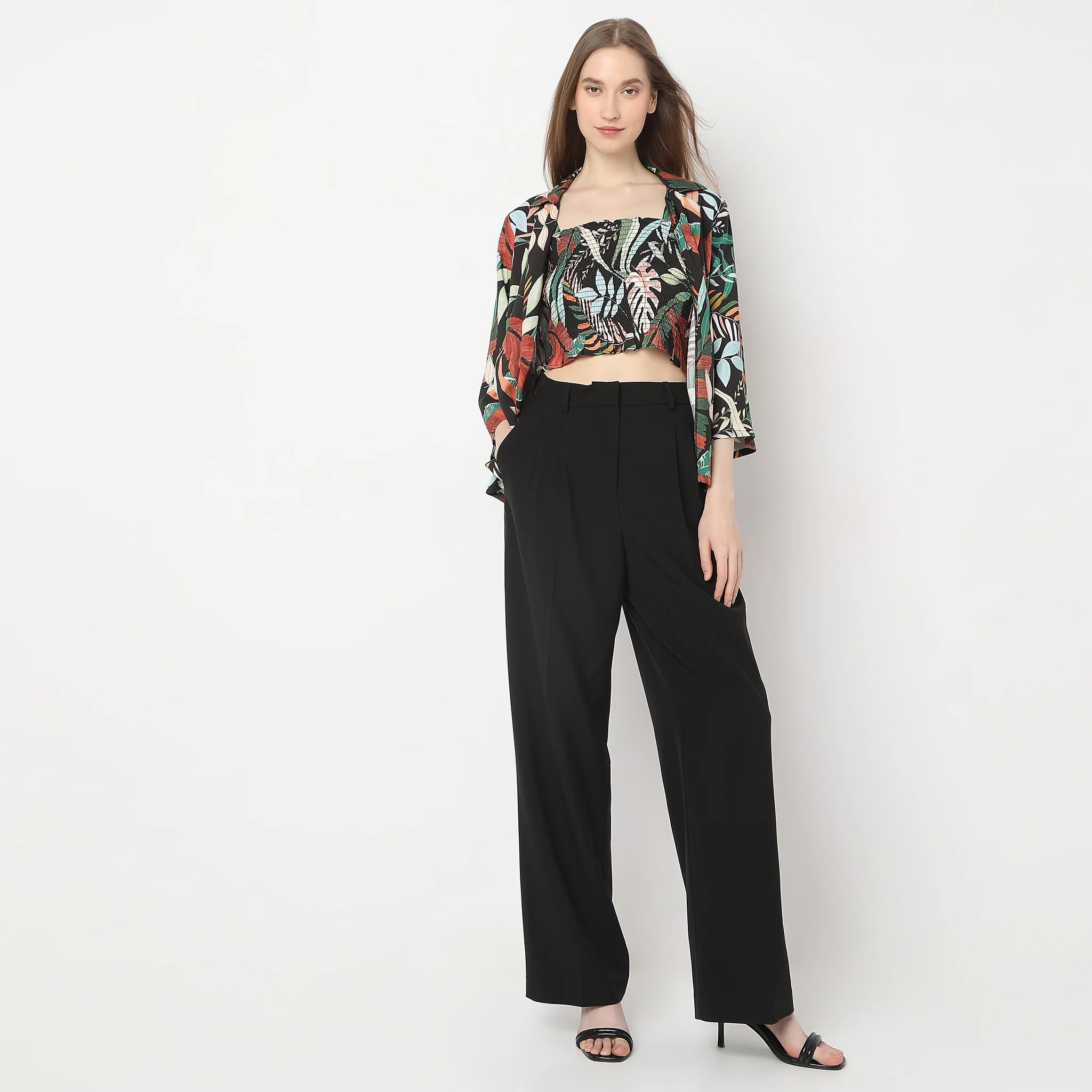 Straight Fit Printed Camp Collar Ruched Top - Image 2
