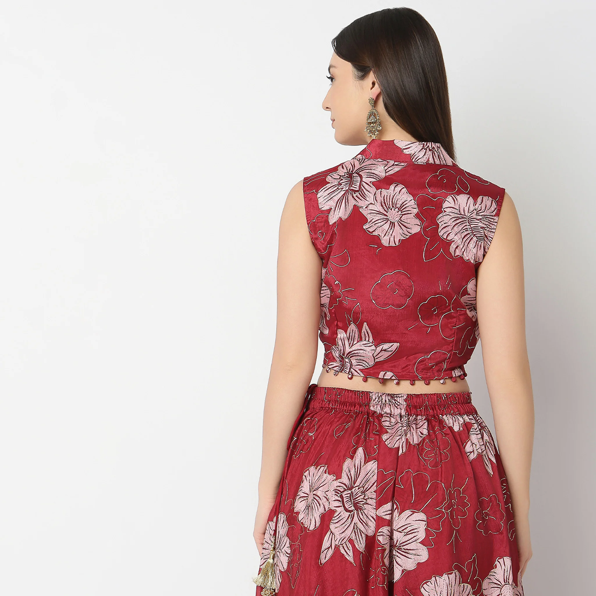 Straight Fit Printed Crop Top - Image 3