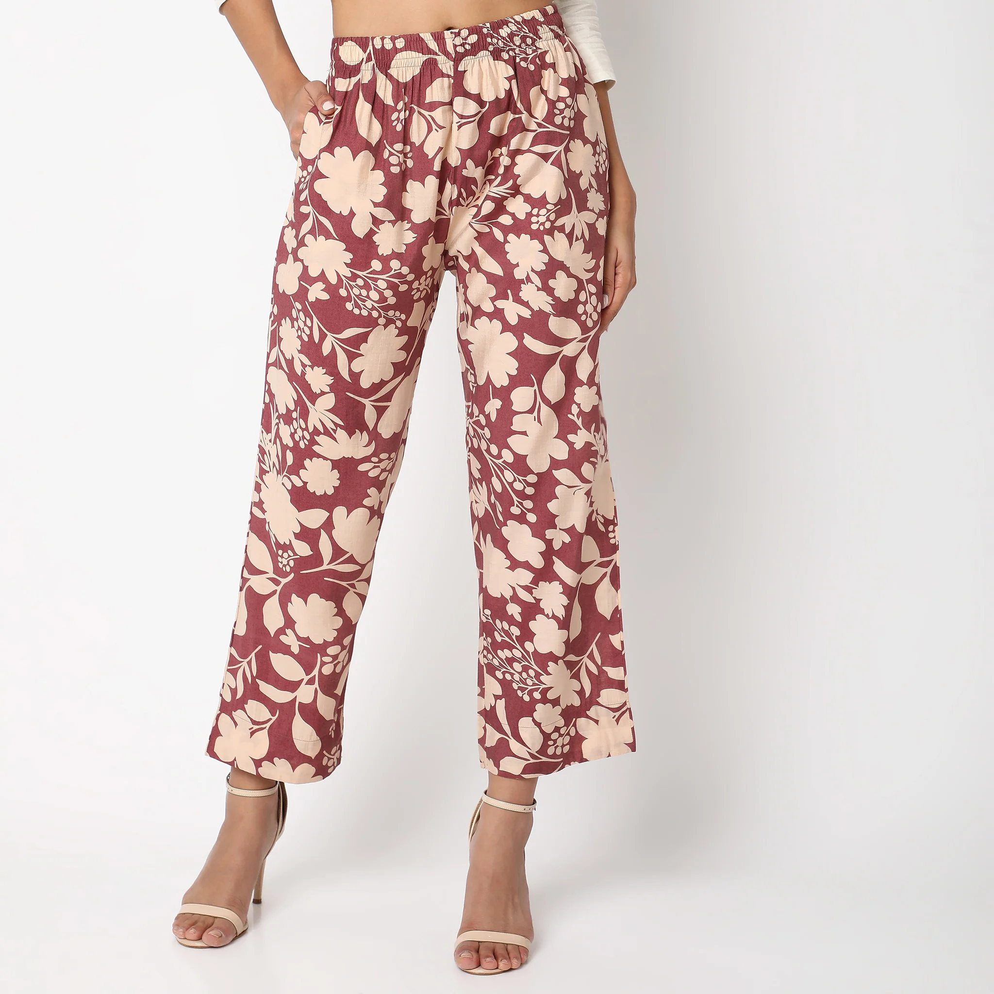 Straight Fit Printed Ethnic Pants - Image 2