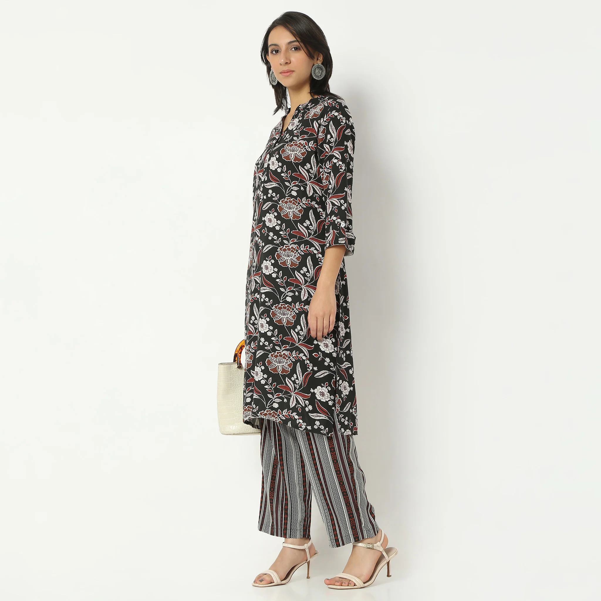 Straight Fit Printed Full Length Mid Rise Pants