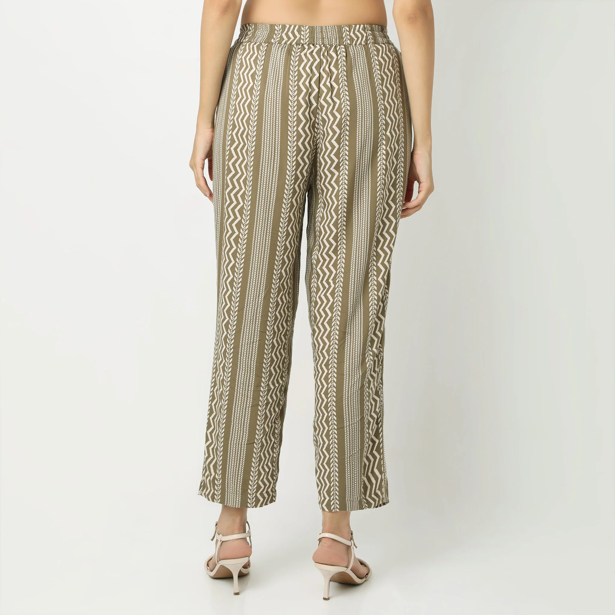 Straight Fit Printed Full Length Mid Rise Pants - Image 8