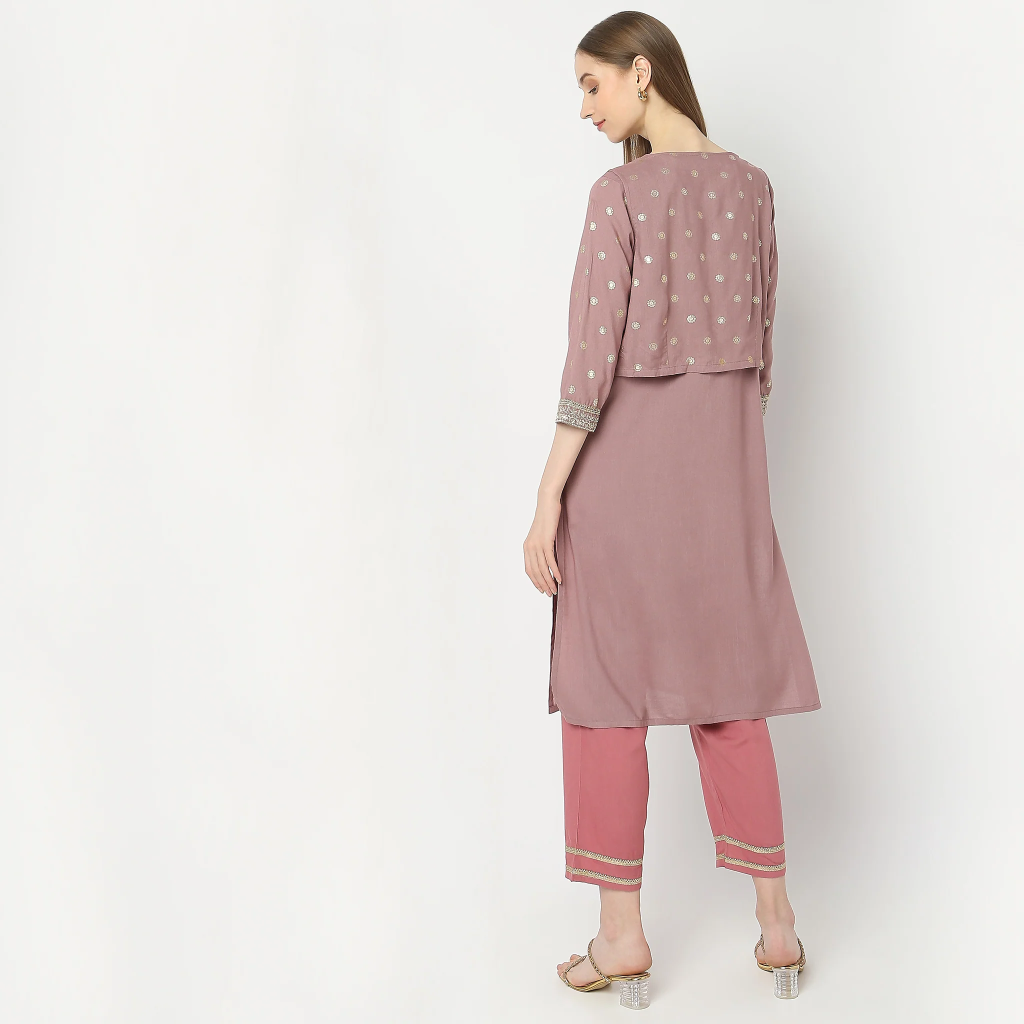 Straight Fit Printed Knee Length Kurta - Image 3