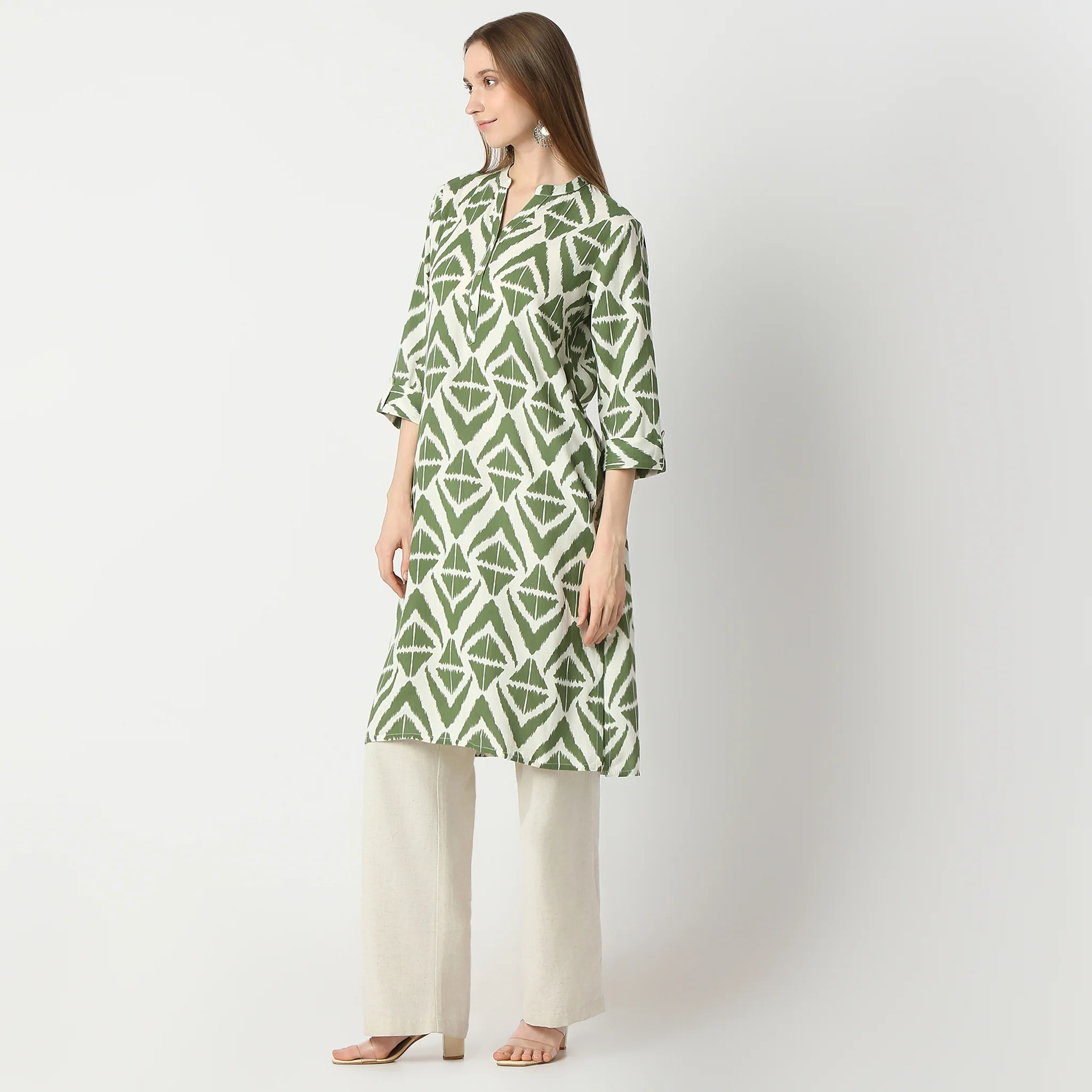 Straight Fit Printed Knee Length Band Collar Half Placket Kurta - Image 5