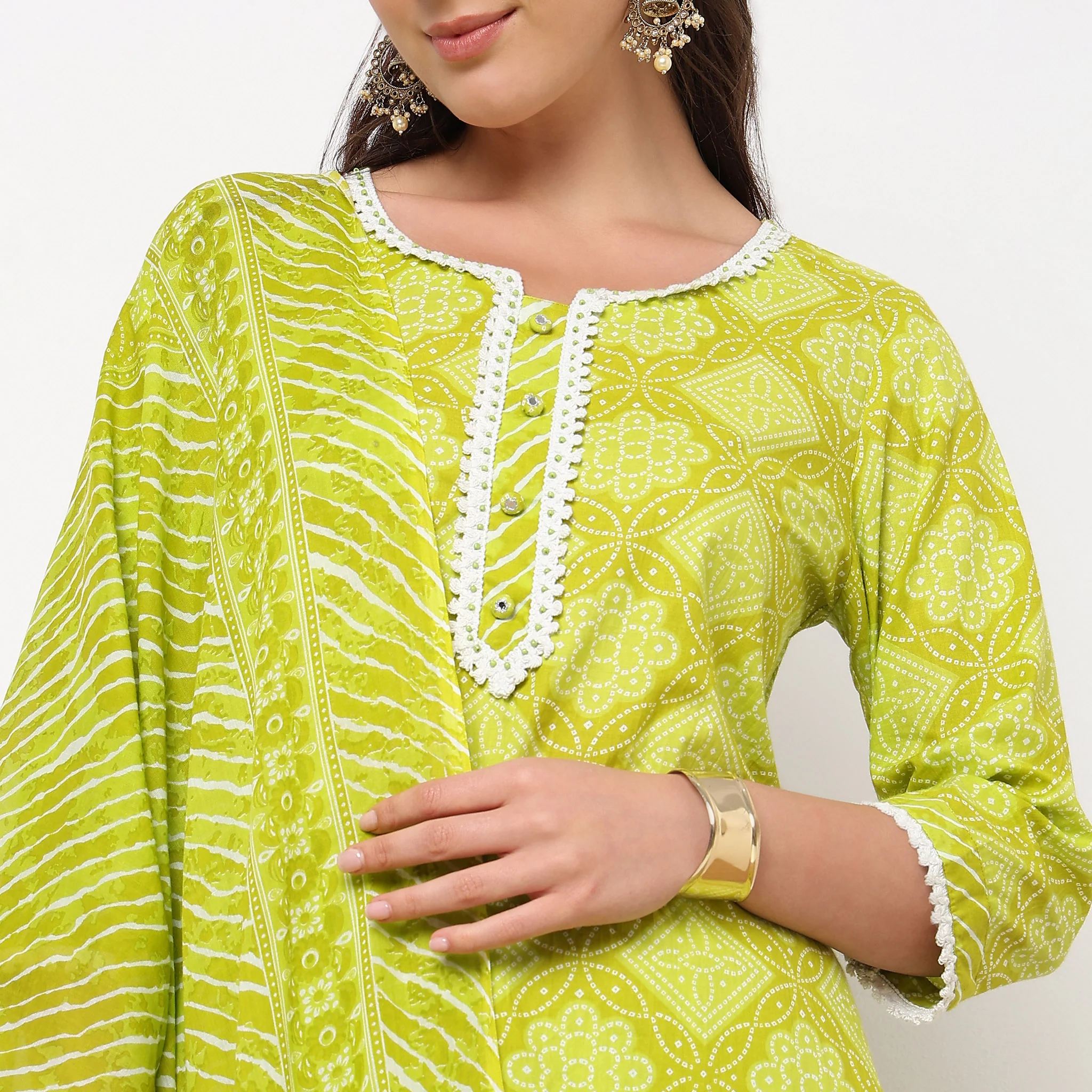 Straight Fit Printed Kurta And Pant With Dupatta Set - Image 7