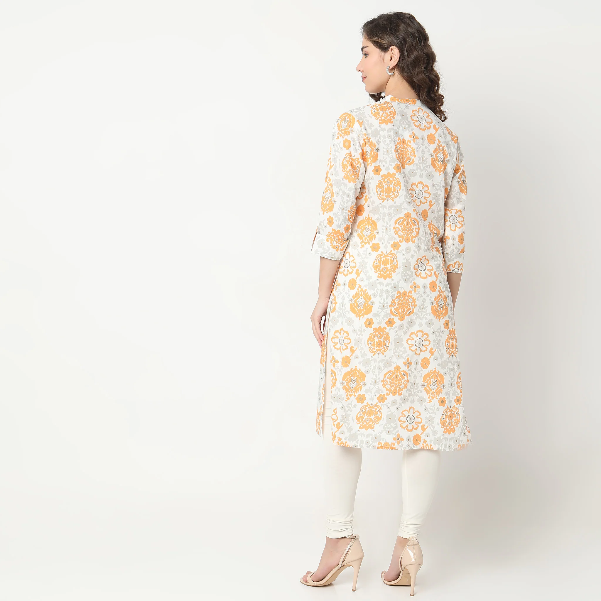 Straight Fit Printed Kurta - Image 3