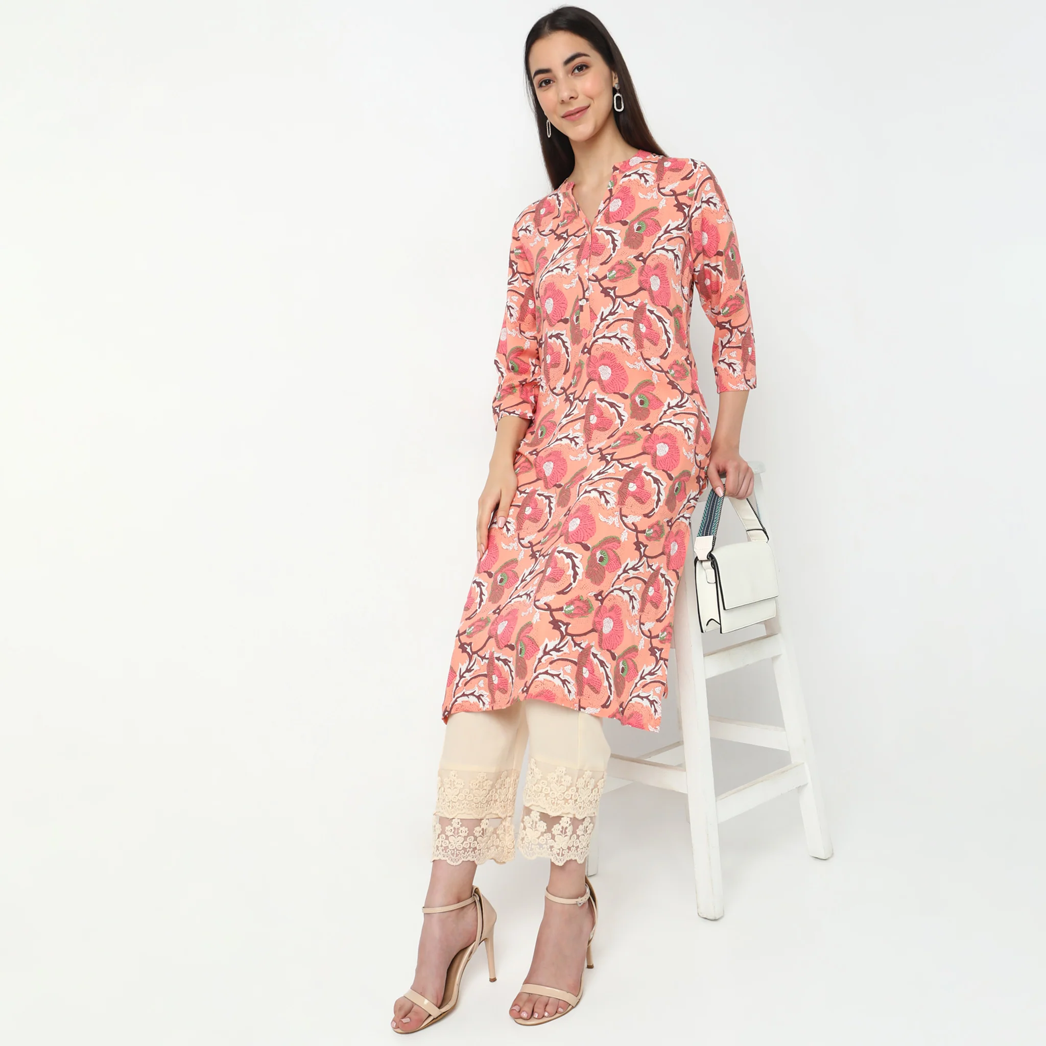 Straight Fit Printed Kurta