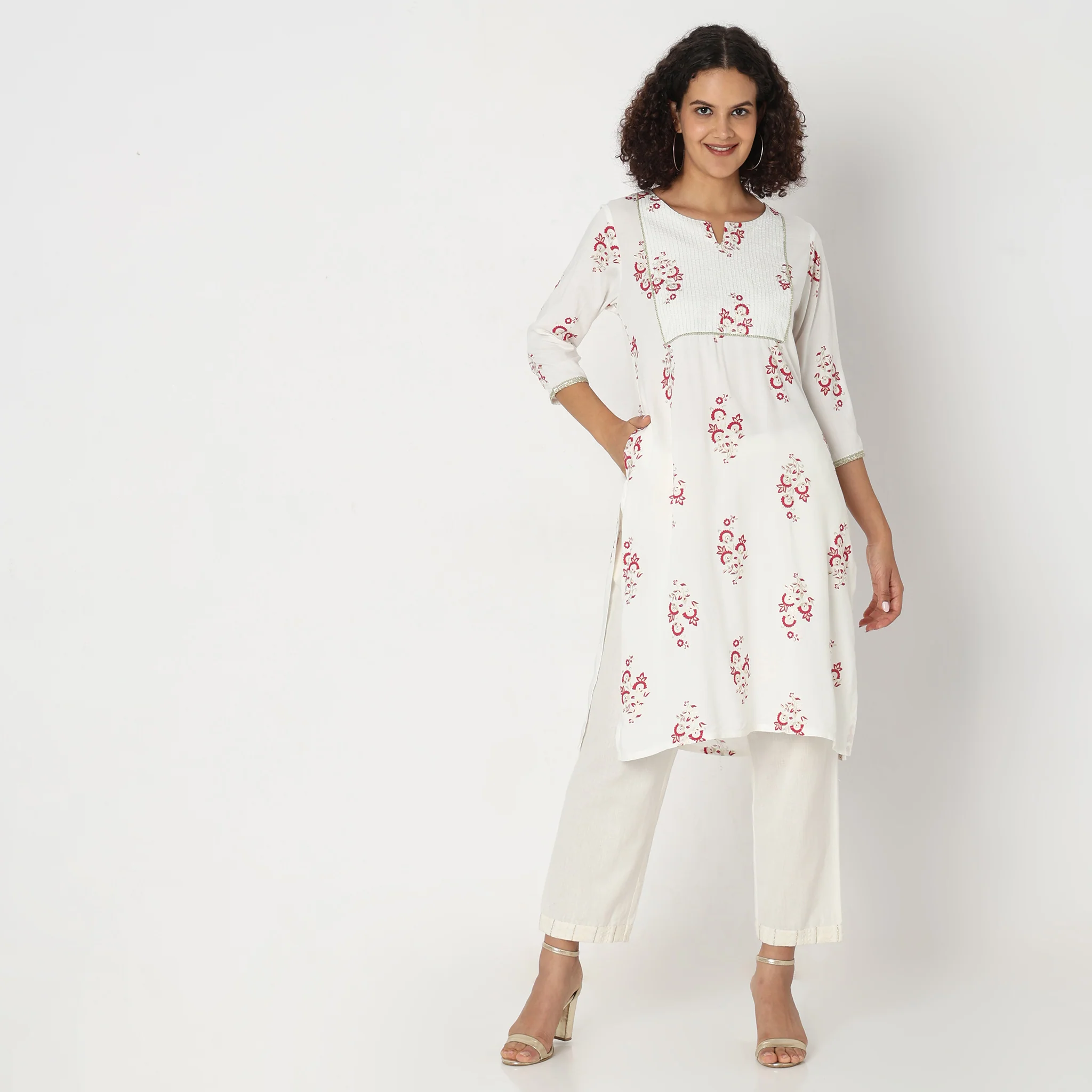 Straight Fit Printed Kurta - Image 7