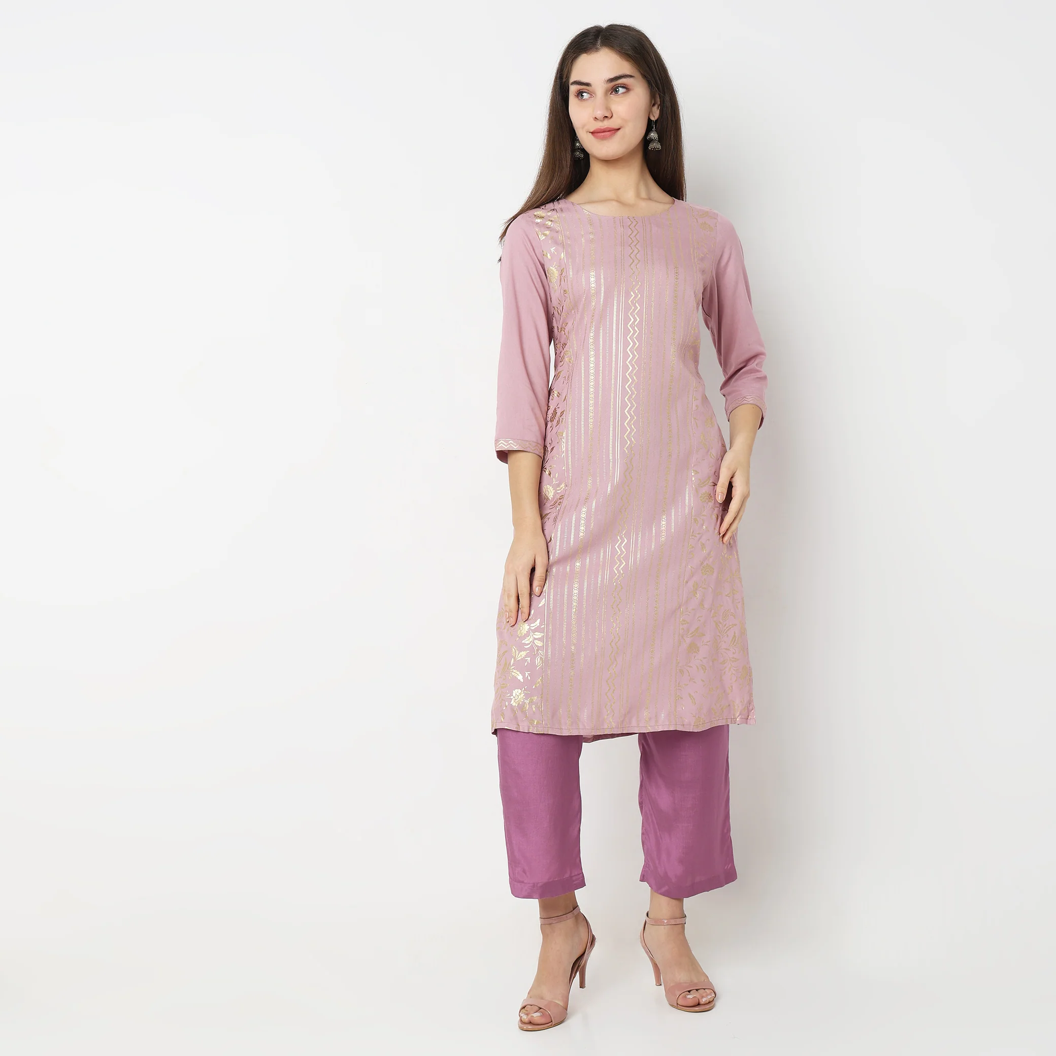 Straight Fit Printed Kurta - Image 2