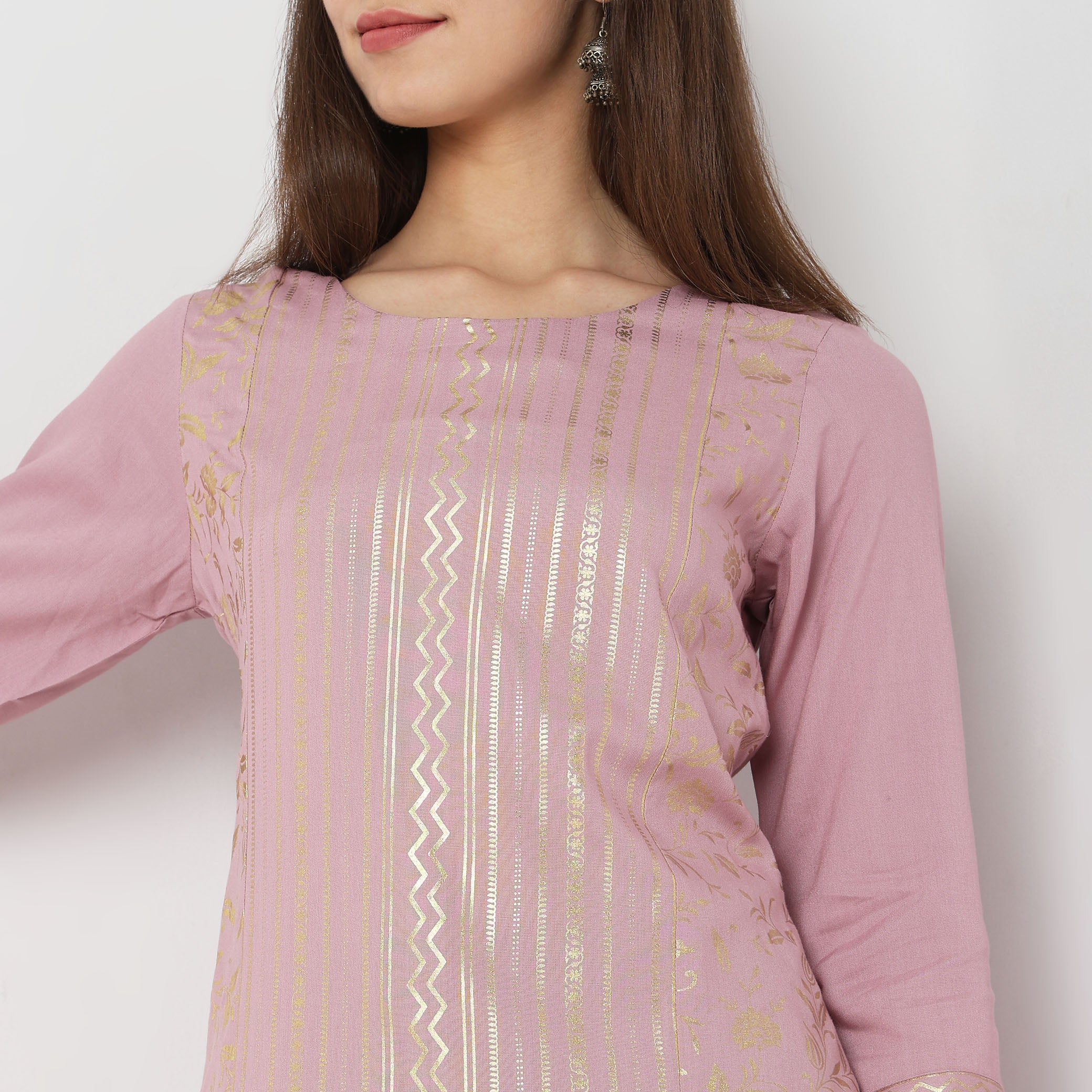 Straight Fit Printed Kurta - Image 4