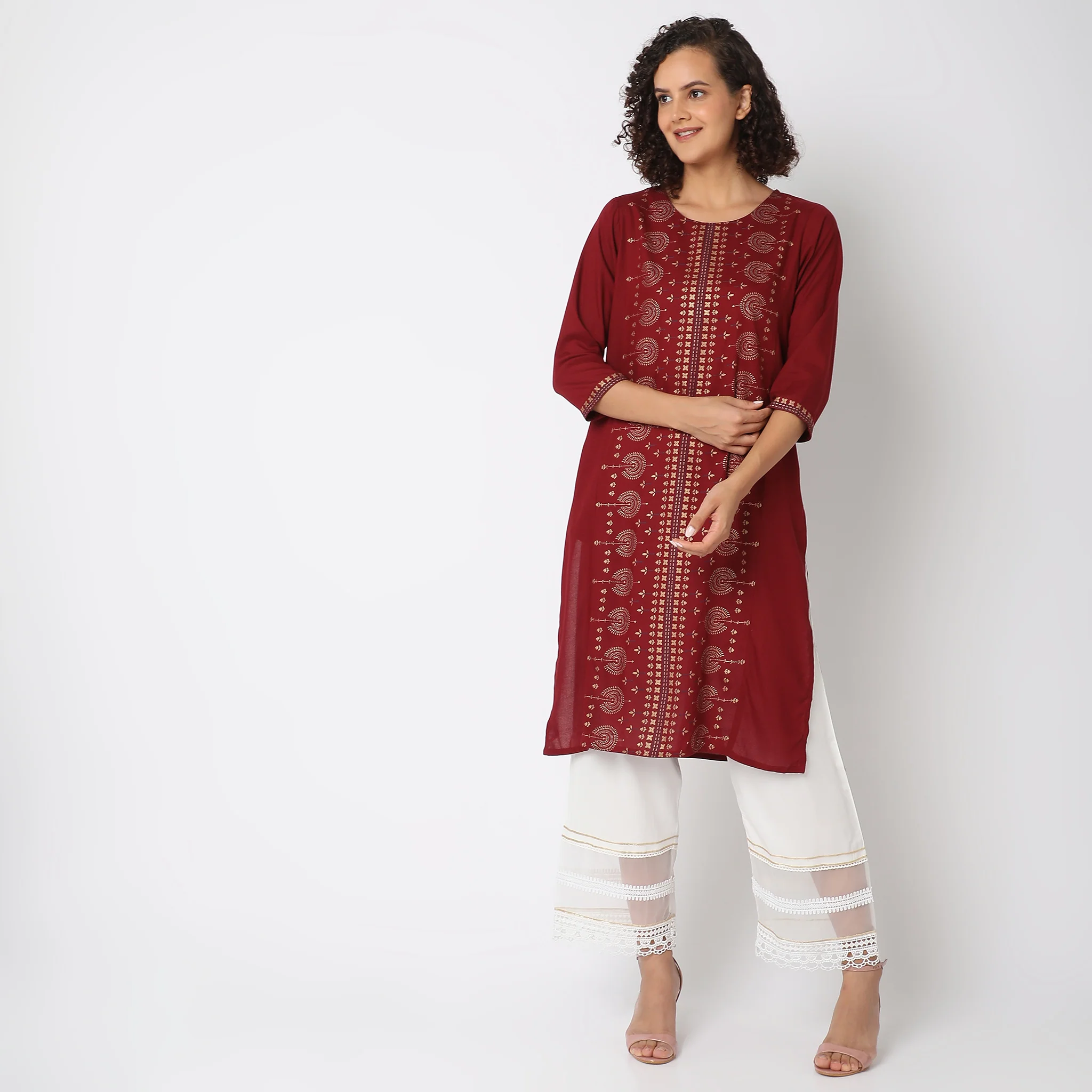 Straight Fit Printed Kurta - Image 2